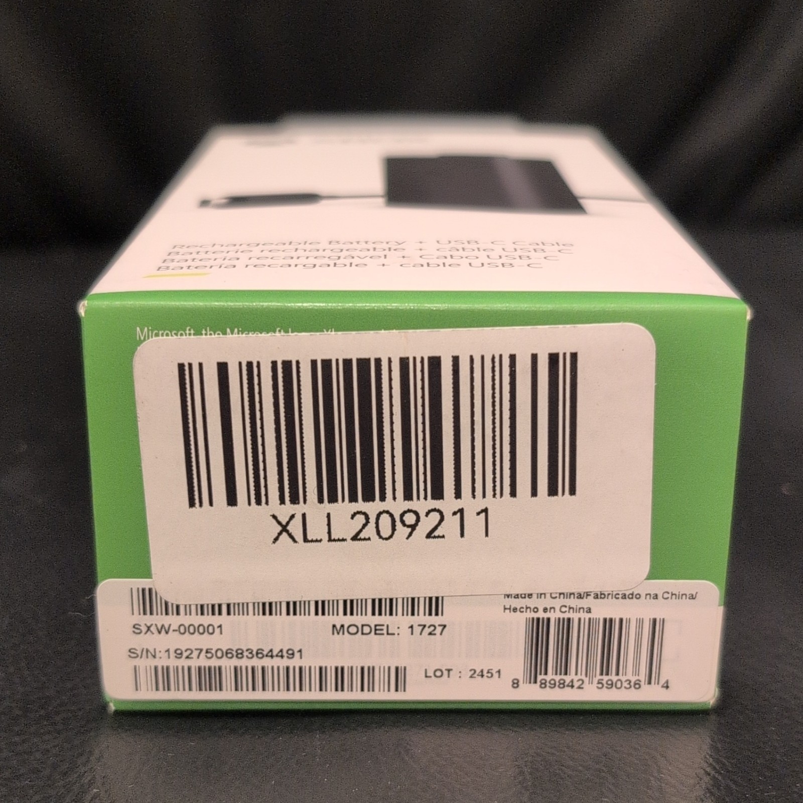 Xbox Rechargeable Battery + USB-C Cable for Xbox Wireless Controllers (USB-C)