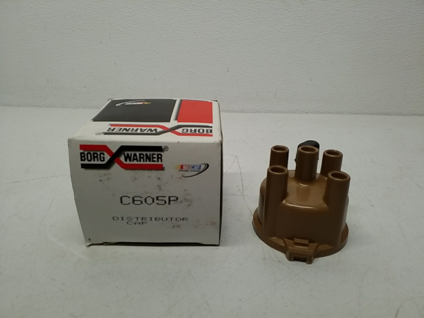 C605P Borg Warner Distributor Cap – Durable, Precise Ignition Performance