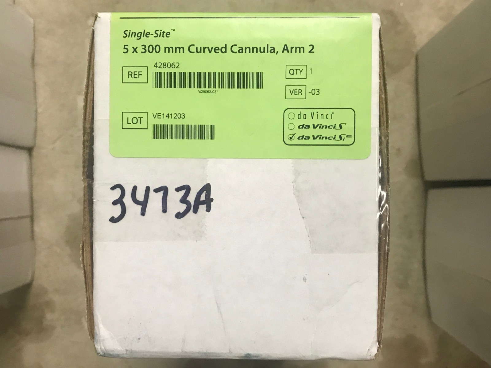 DAVINCI CURVED CANNULAS 5X300MM ARM 2 (3473 A, B & C)