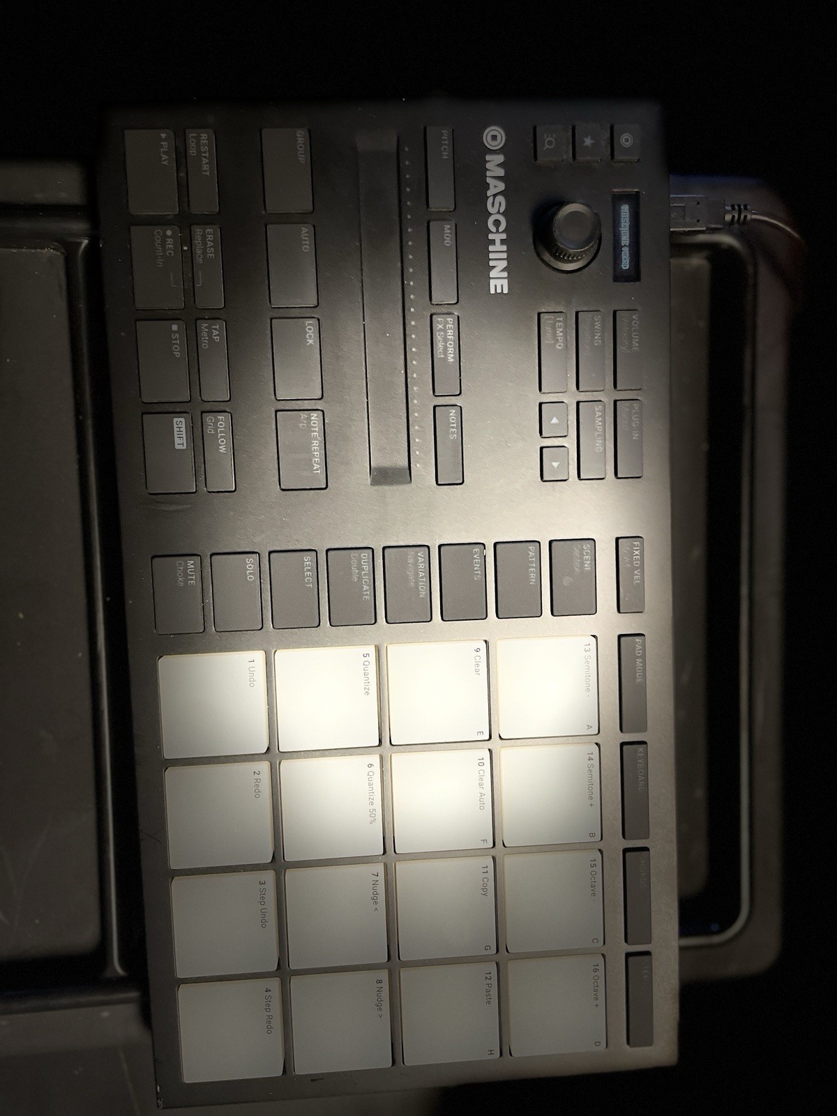 Native Instruments Mikro Maschine MK3
