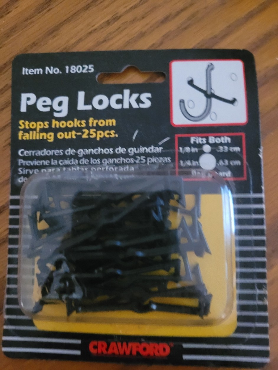 4 pk 25 ct each 100 total Crawford Peg locks Item # 18025