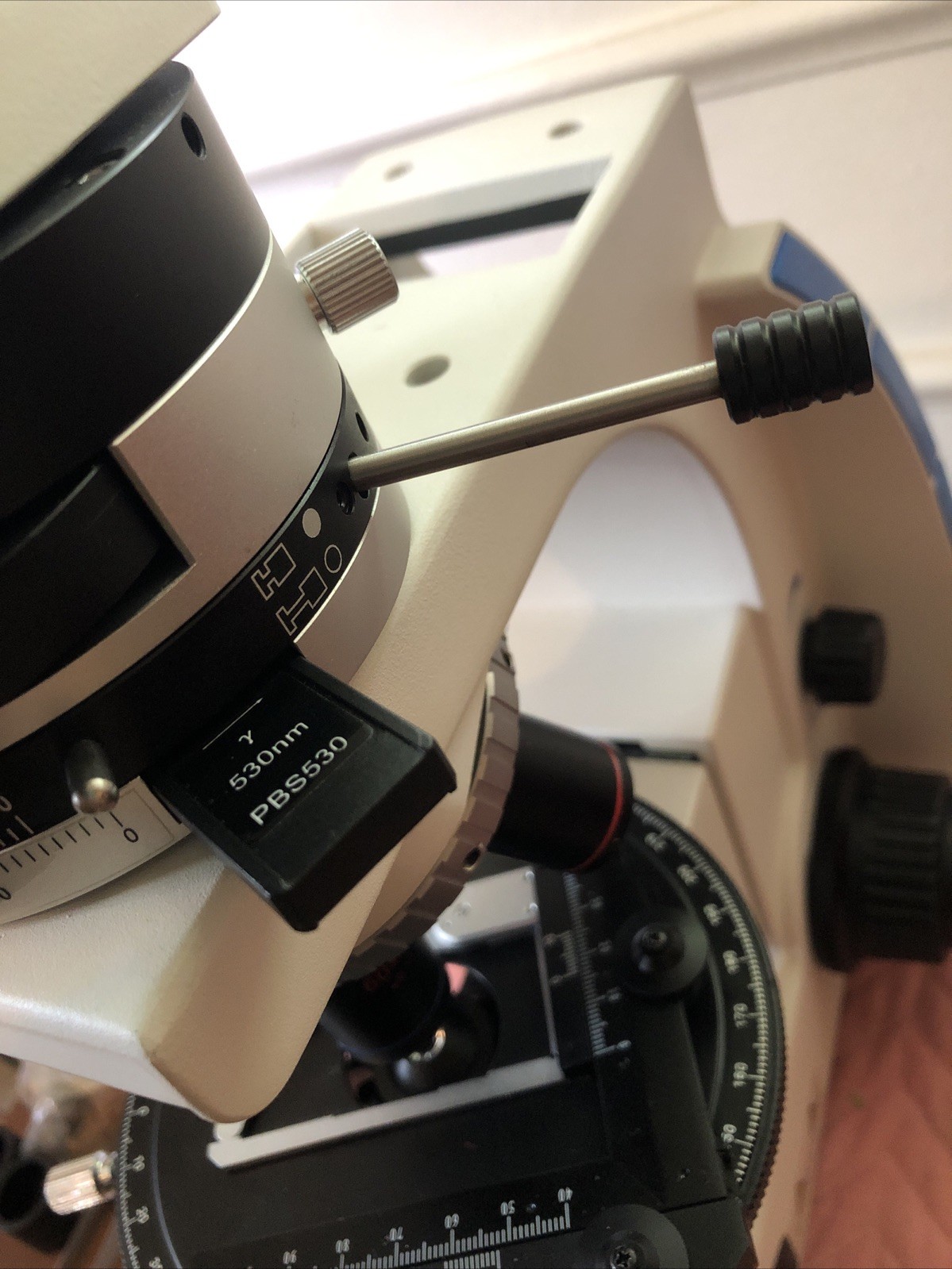Simtrum Polarizing Microscope 203i Trinocular Camera/Bertrand/4-10-40-60 Extras!