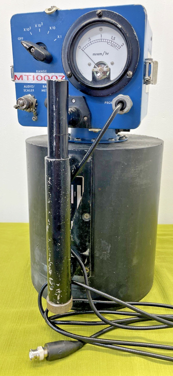 Nuclear Research Corp. NP-2 Neutron Monitor – Portable SMART Detector "Snoopy"