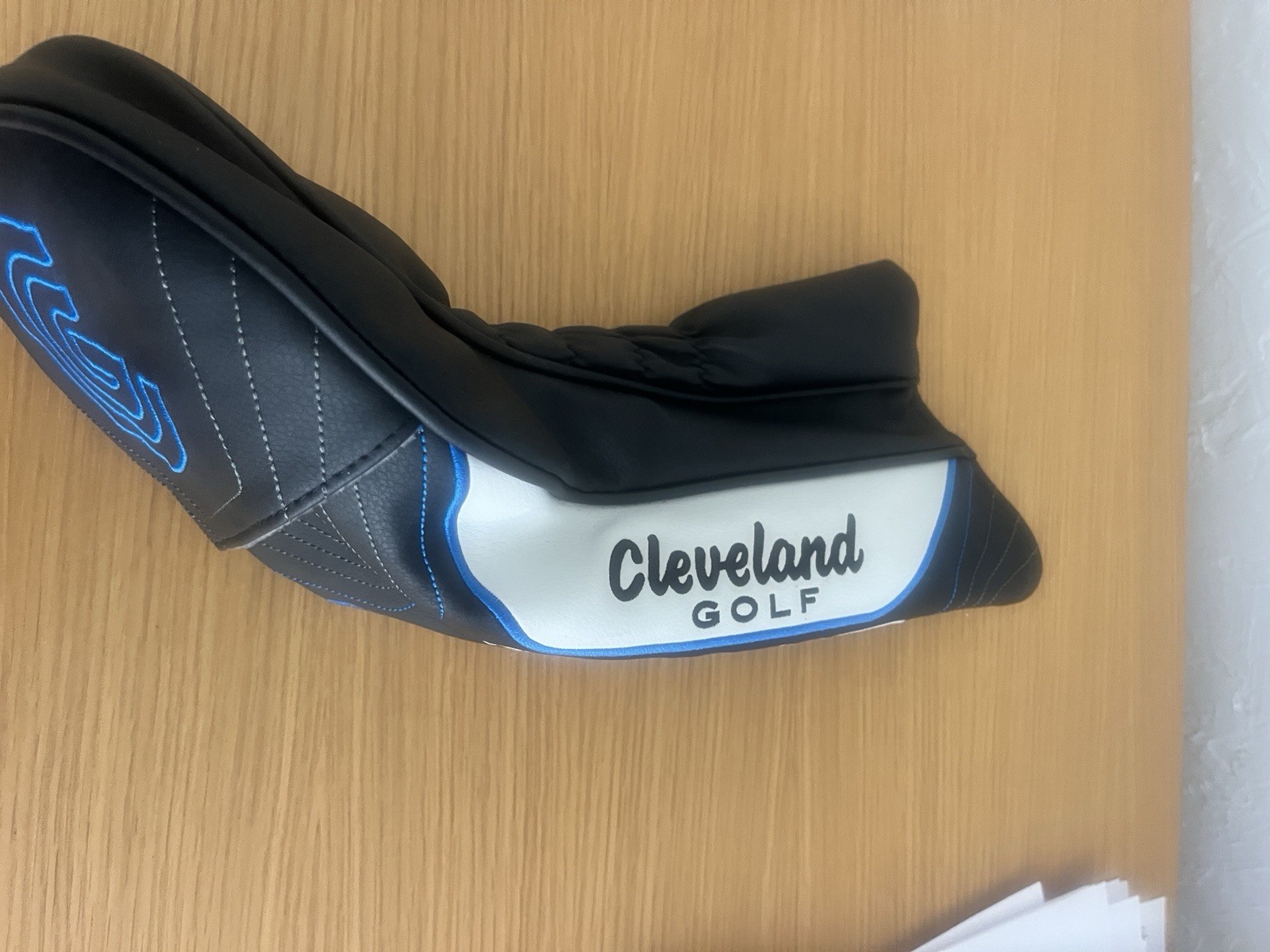 CLEVELAND LAUNCHER DRIVER HEADCOVER