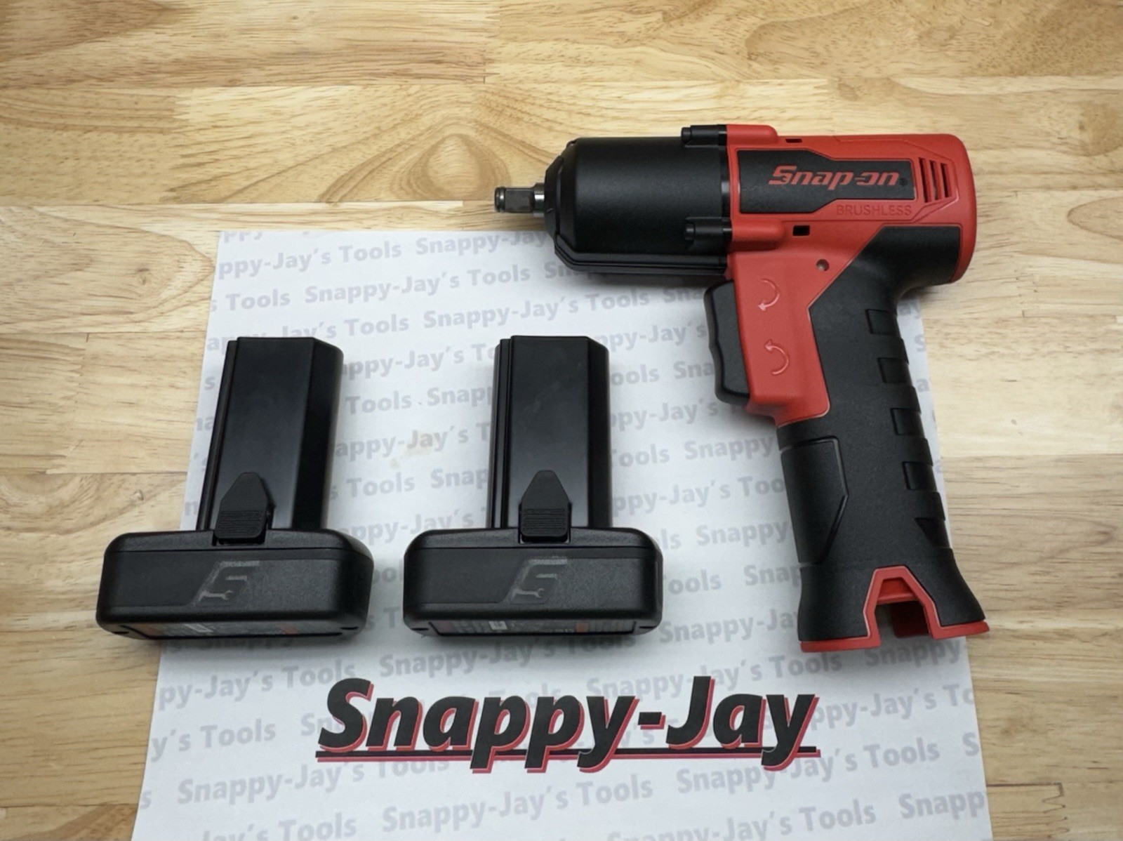 Snap-on Tools NEW 3/8” RED 14.4V BRUSHLESS Cordless Impact CT861M & 2 Batteries