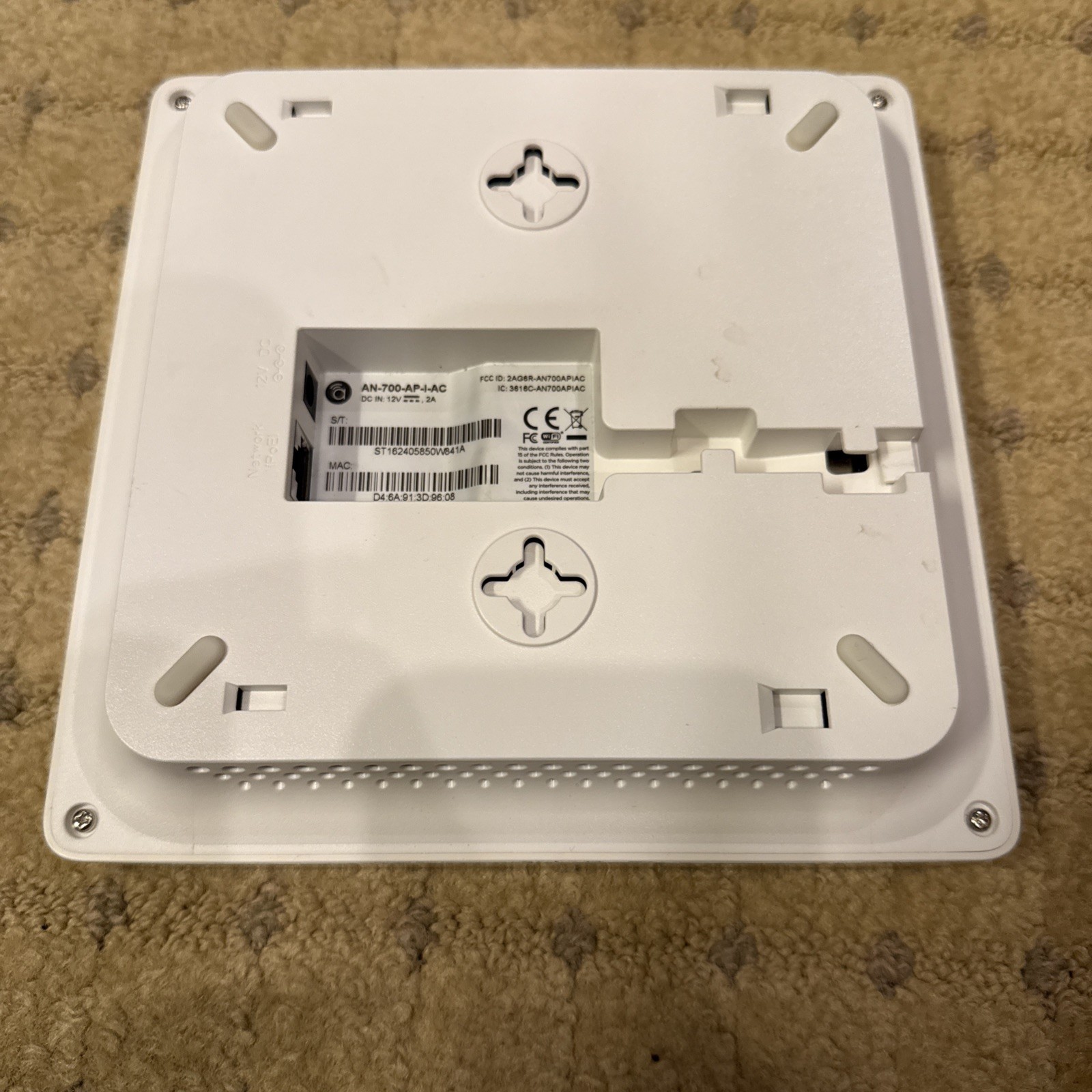Araknis 700 Series Indoor Wireless Access Point AN-700-AP-I-AC Wi-Fi WAP Network
