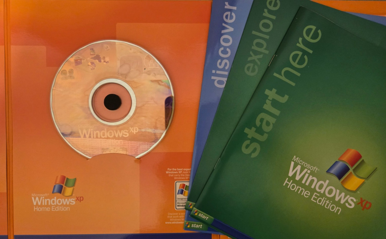 Microsoft Windows XP Home Edition 2002 CD & Product Key & Install Manual Upgrade