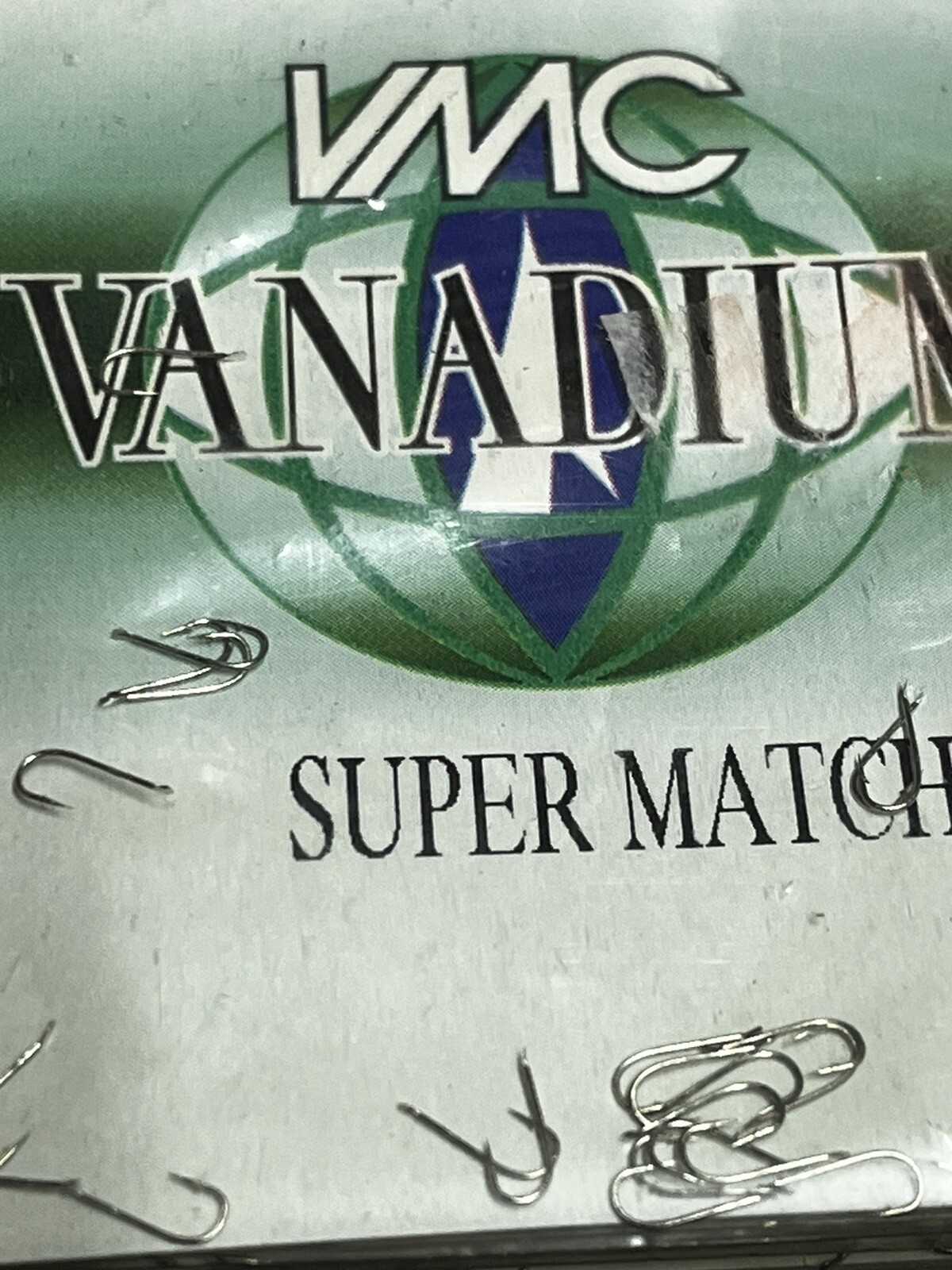 VMC Vanadium size 24 super match hooks packet of 25 small tiny match micro barb