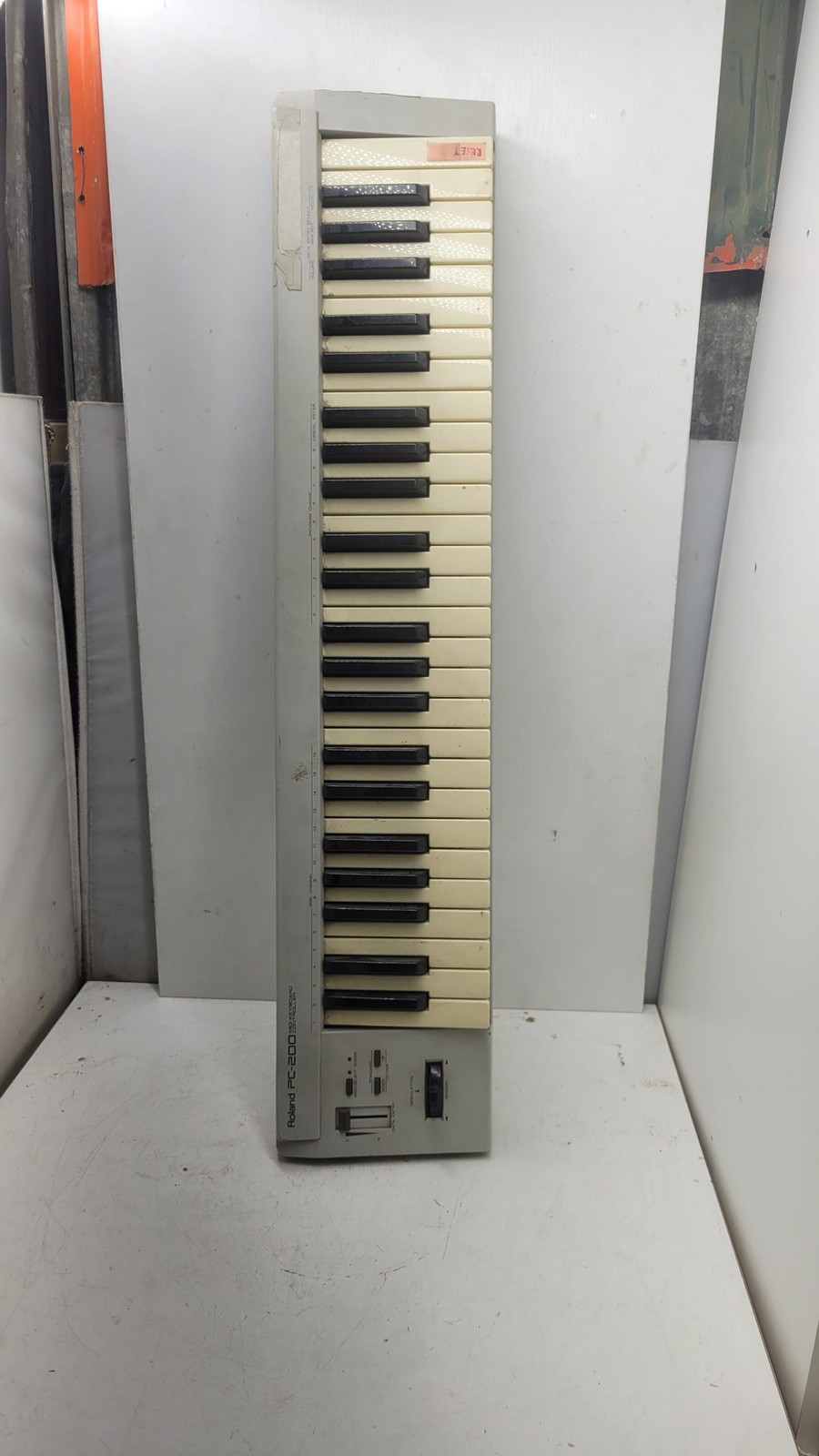 Roland PC-200 keyboard [Non-functional / For parts]