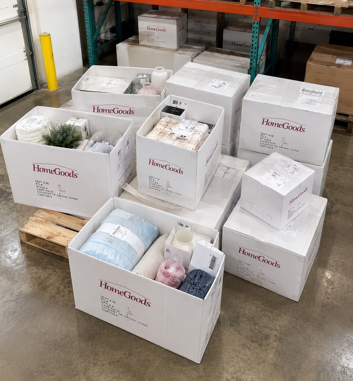 Amazon Returns Inventory with Popular Household Goods