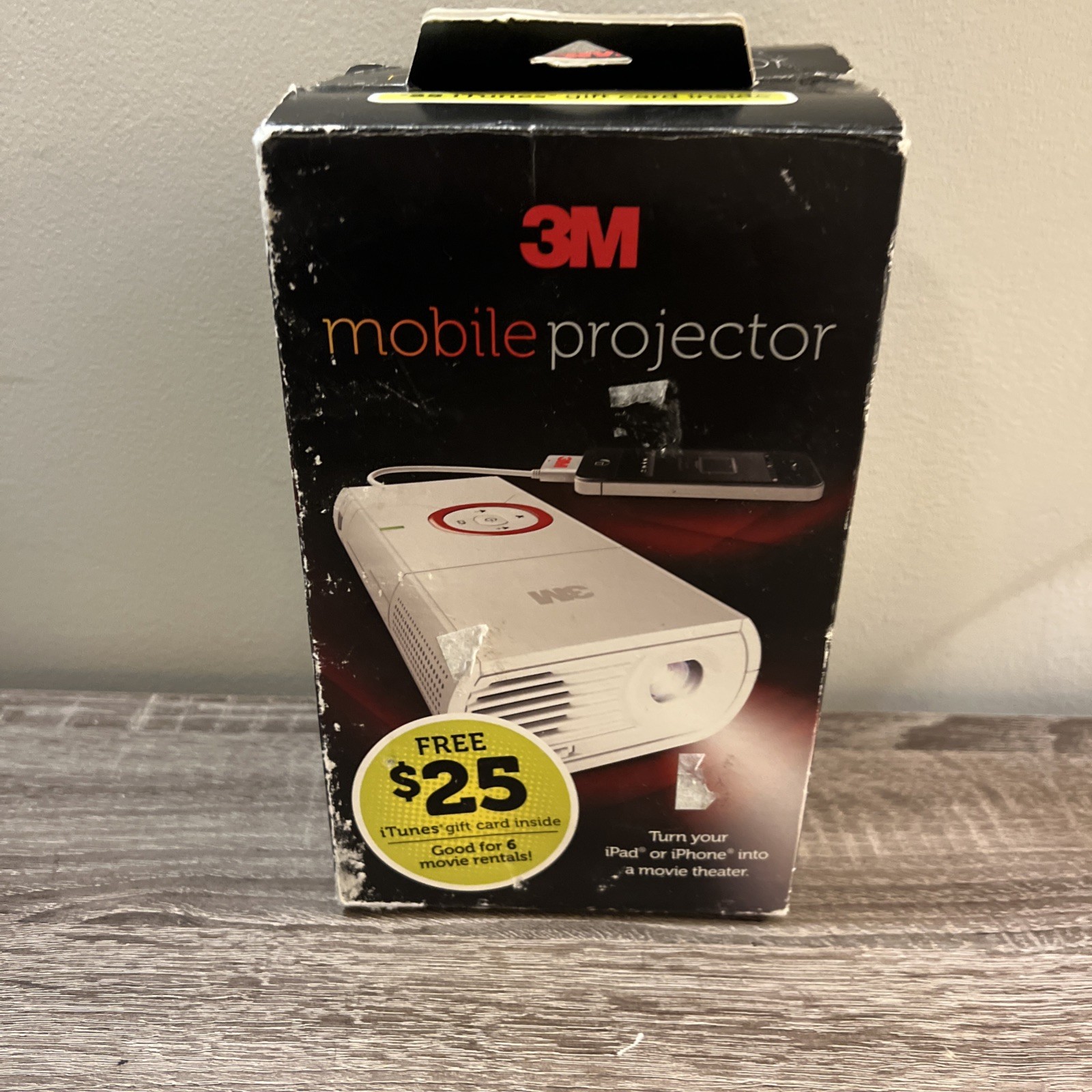 3M Pocket Projector for Apple 30-Pin Devices MP225A White New Sealed In Box