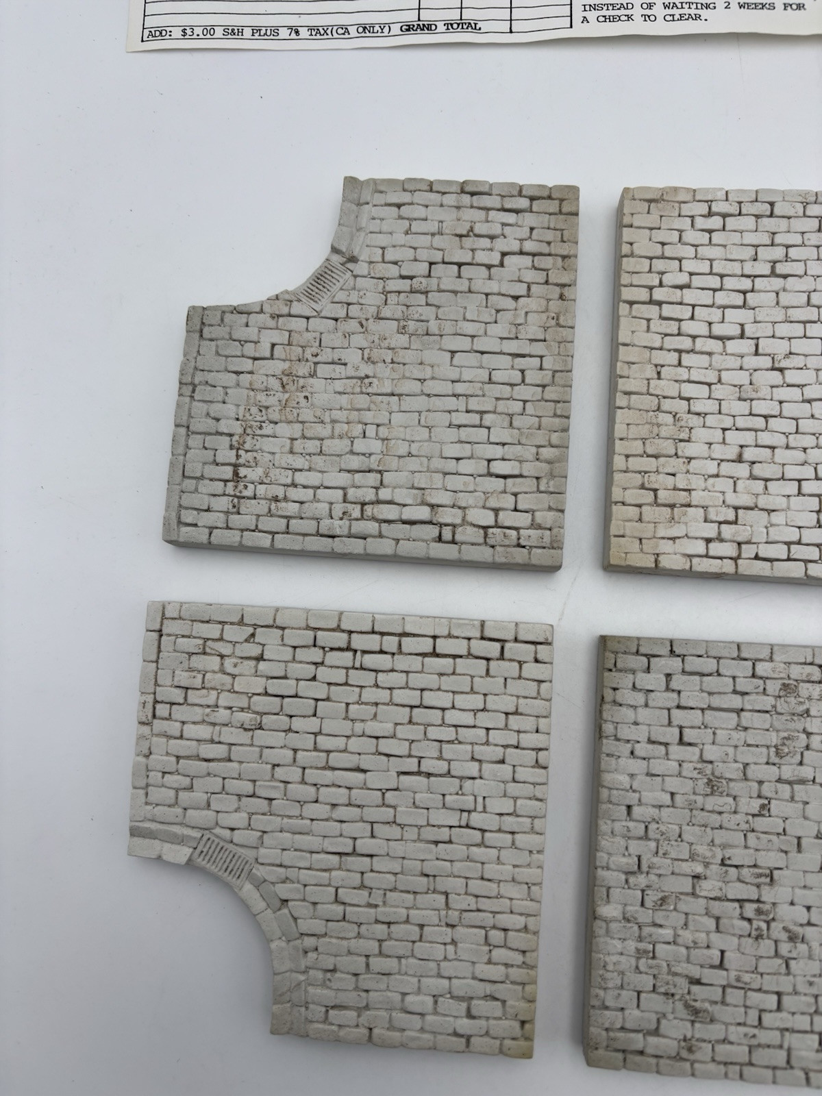 Dutton Cobblestone Intersection Set Double Lane DM40 (NO BOX)
