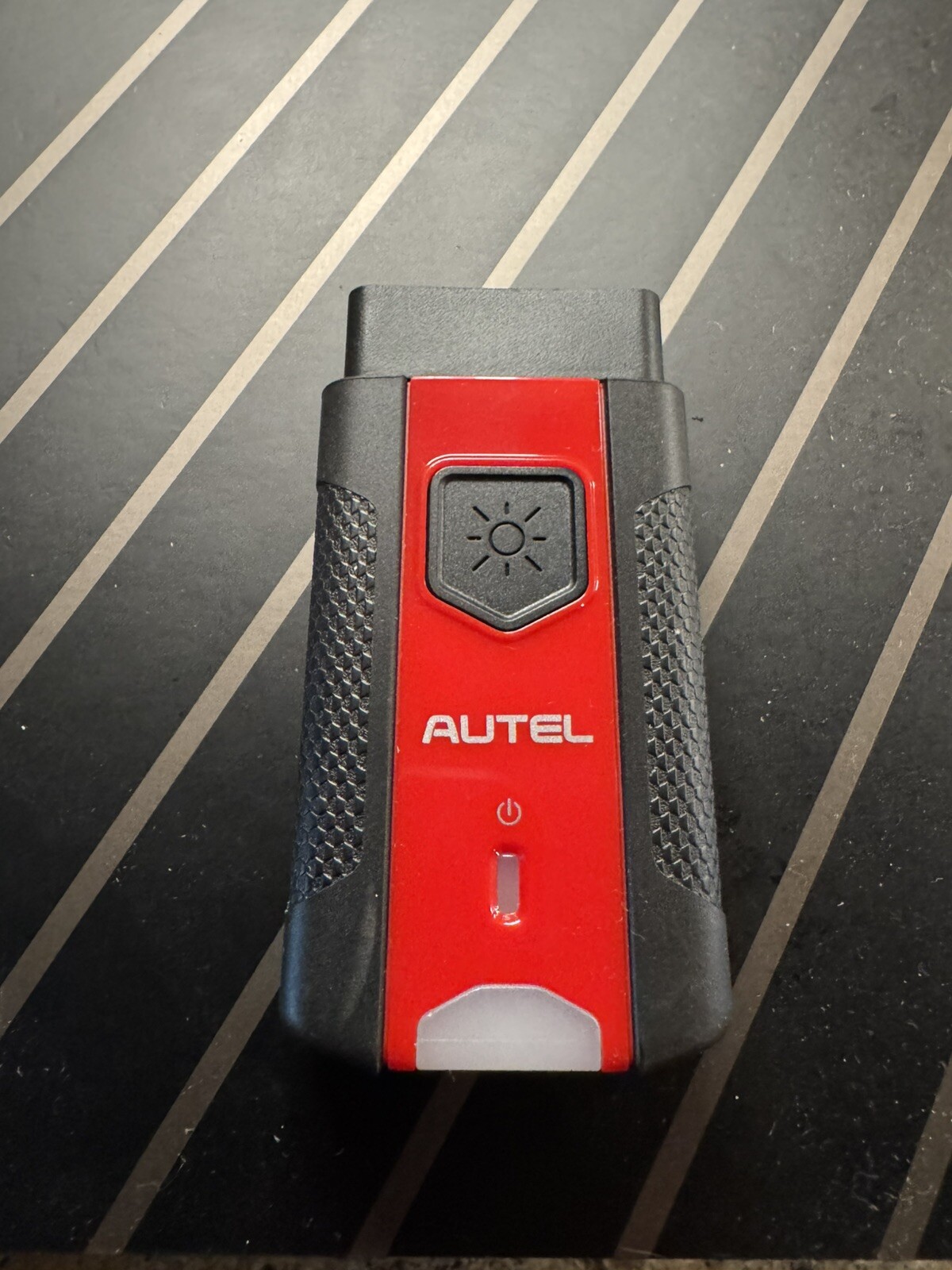Autel MaxiVCI VCI200 OBDII Dongle Bluetooth Vehicle Diagnostic Interface DOIP