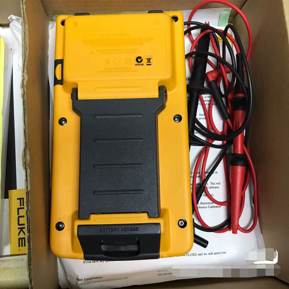 Fluke 743B Documenting Process Calibrator new #L