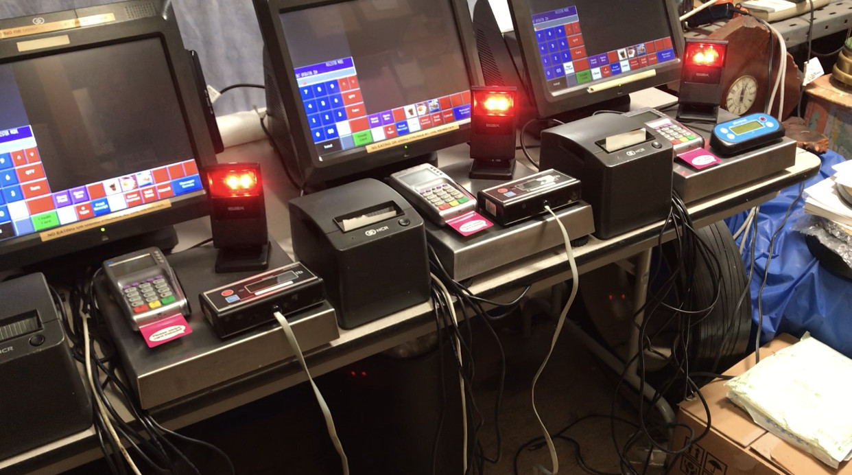 NCR Model 7403  Point-of-Sale Terminals with Printers, Scanners and Weight Scale