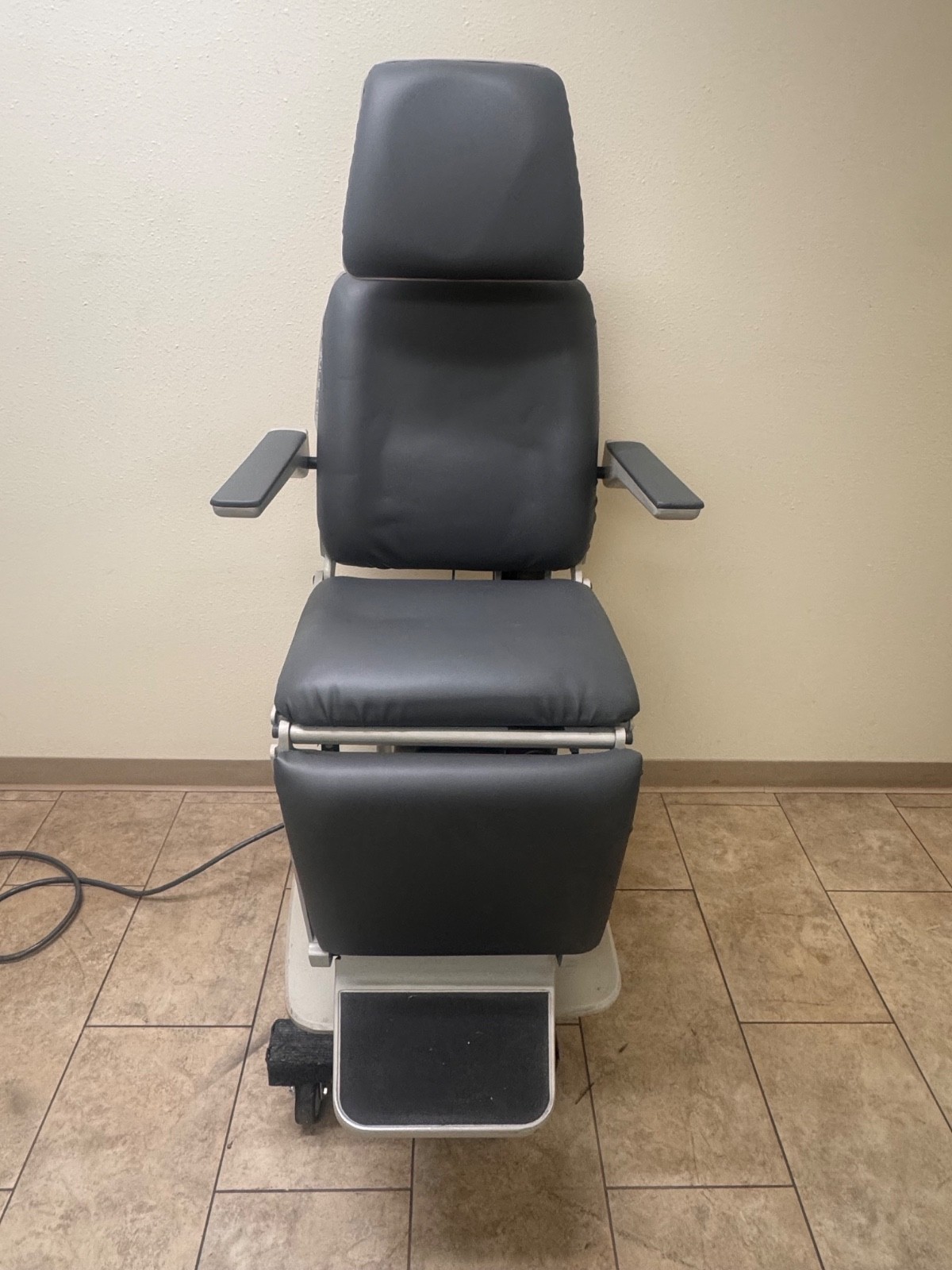 Midmark 491 Procedure Chair - Exam ENT