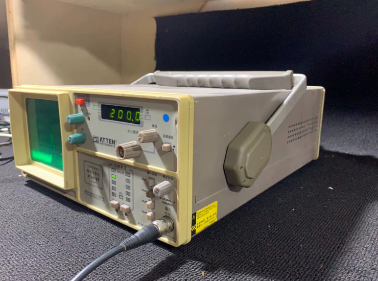 1PCS USED ATTEN AT5010B spectrum analyzer, in good working condition！