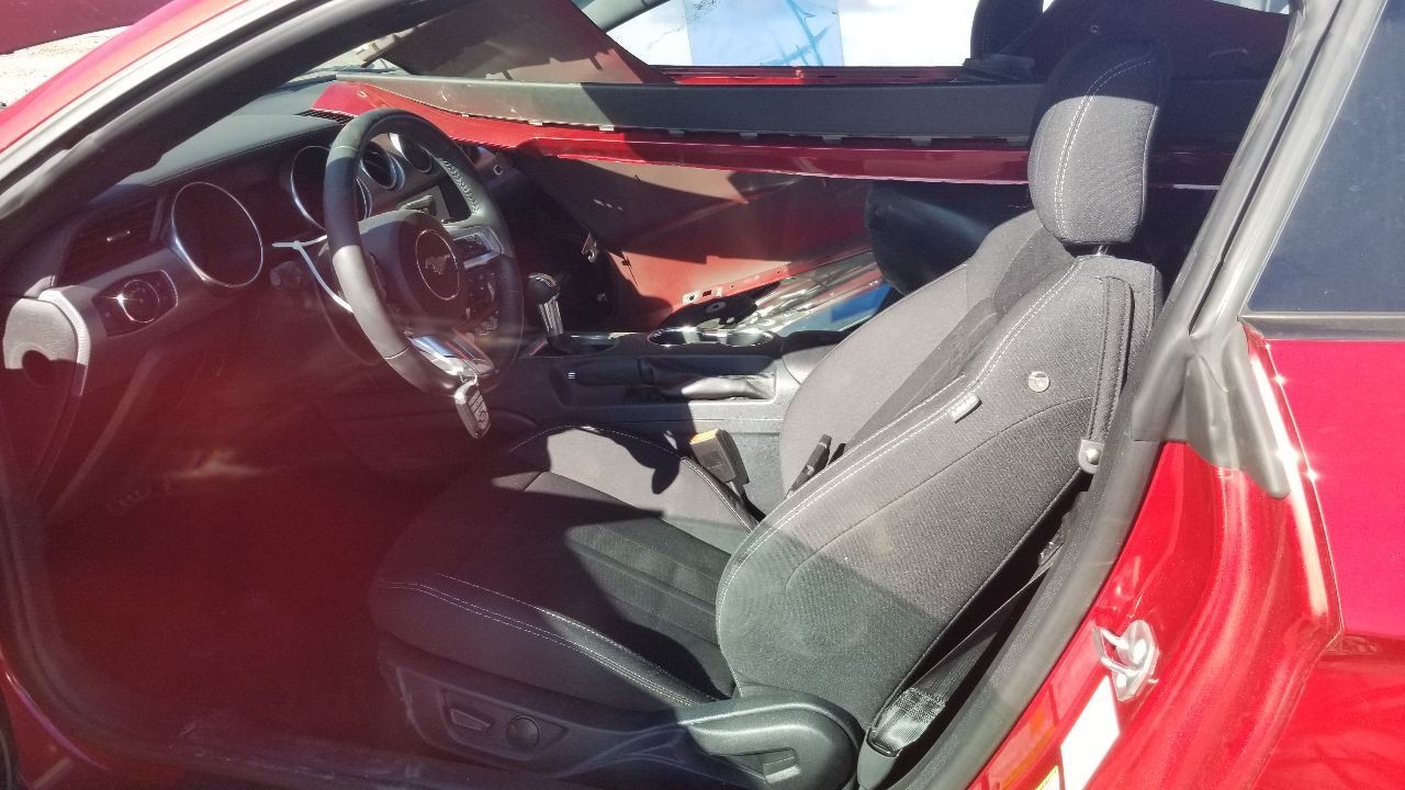 21 FORD MUSTANG GT SPINDLE KNUCKLE FRONT RIGHT PASSENGER
