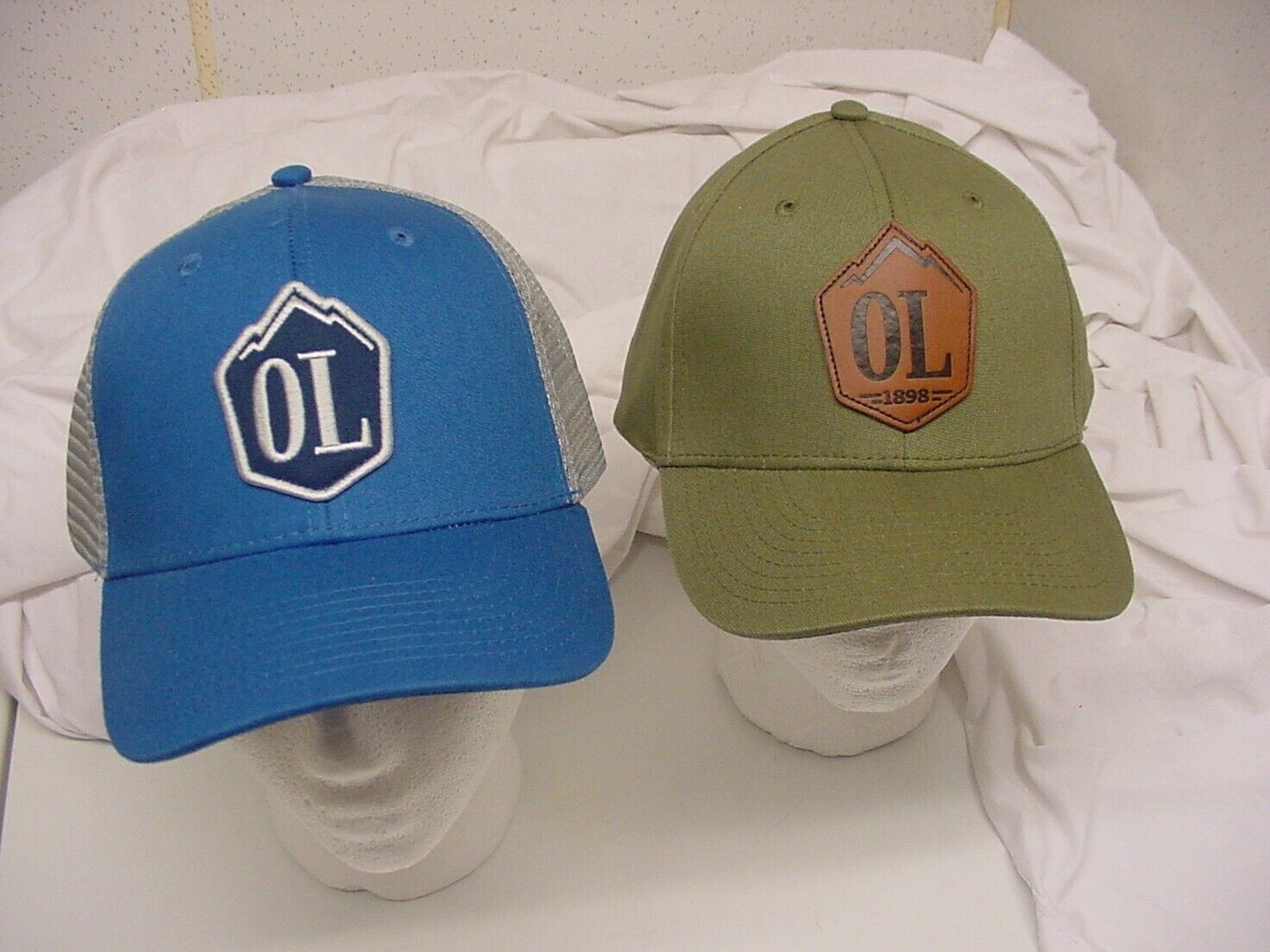2 COUNT LOT OL OUTDOOR LIFE GUIDELIFE ARMY GREEN & INDIGO ALUMINUM BLUE HAT LOGO
