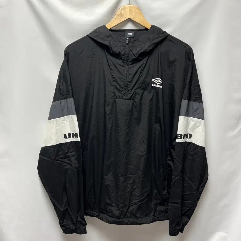 Umbro M Black Windbreaker Woven Anorak Semi-Zip Official