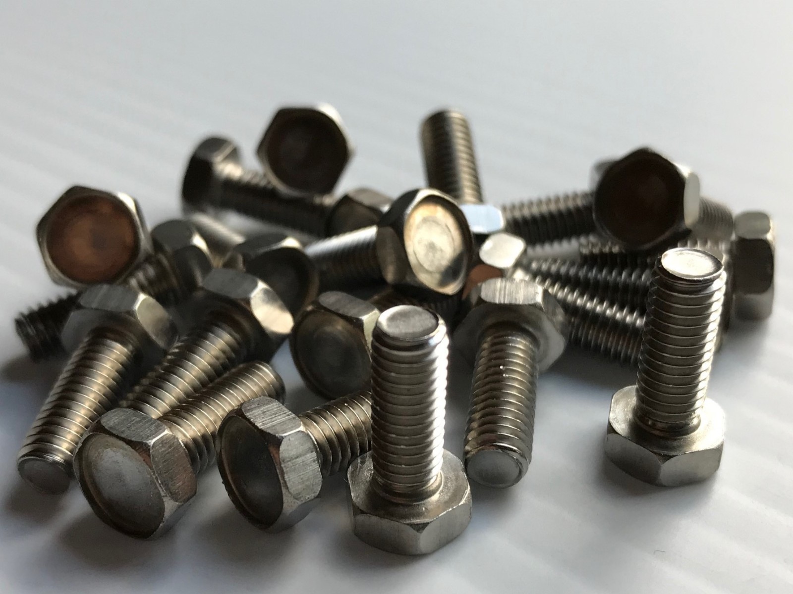 #10-32 x 1/2" Hex Head Machine Screw 18-8 Stainless Steel (Quantity 5-10-20)
