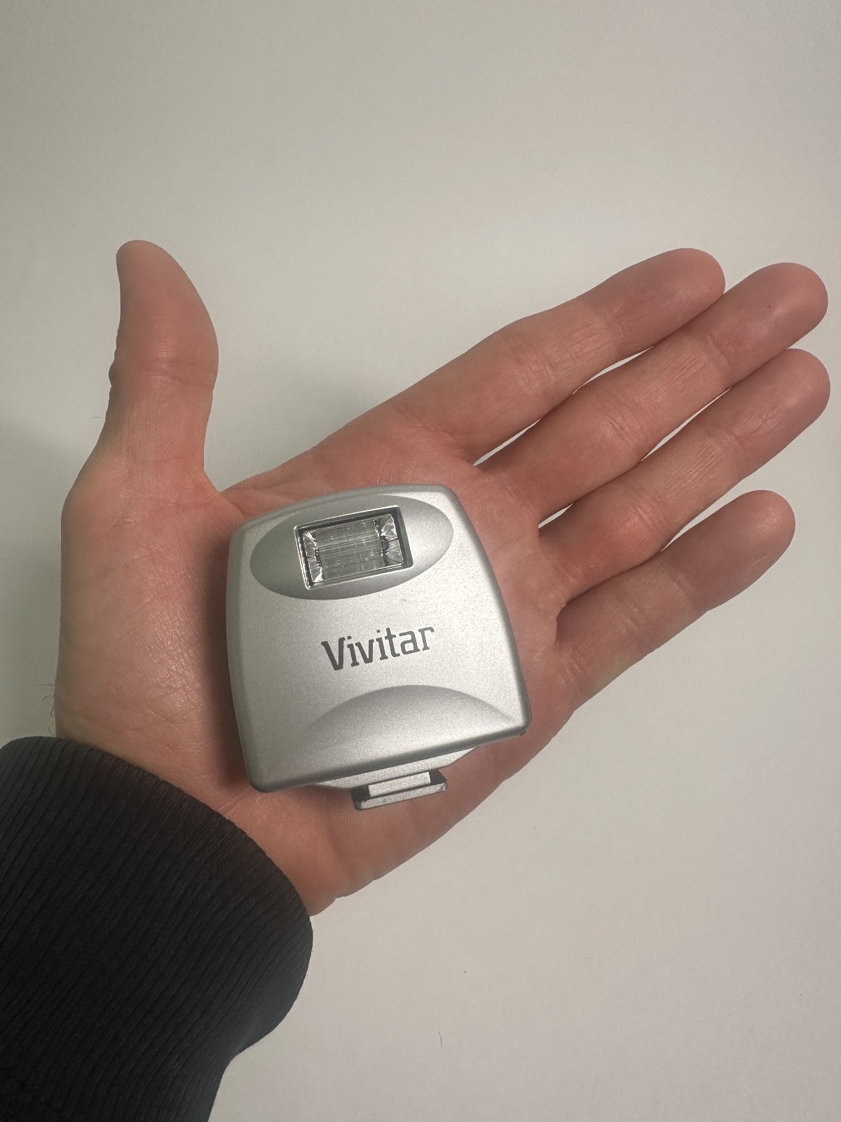 Vivitar Mini Hot shoe simple flash Silver "Camera Not Included"