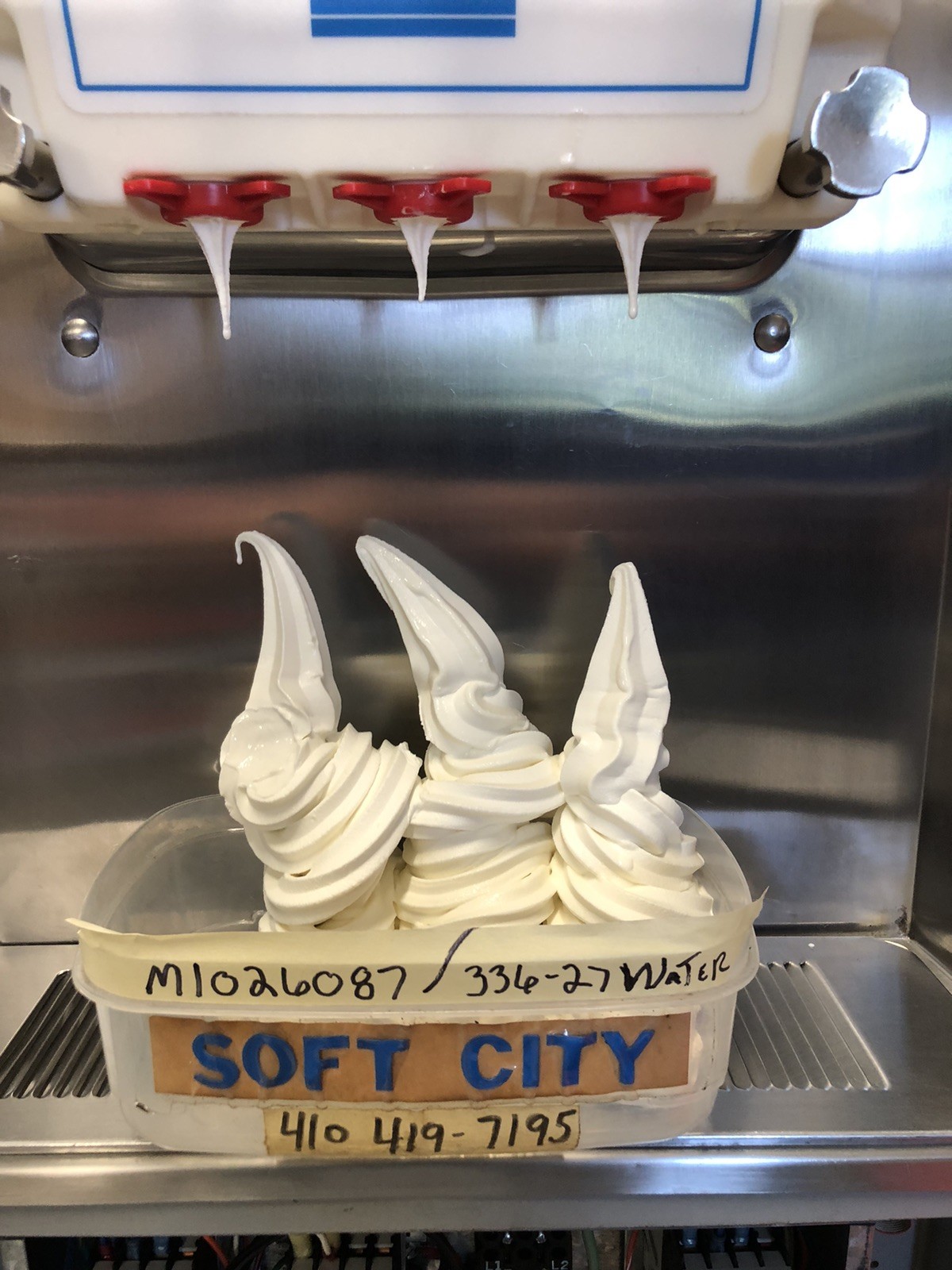 Taylor Ice Cream Yogurt soft serve 336 Water cooled Single Phase 2011 WARRANTY