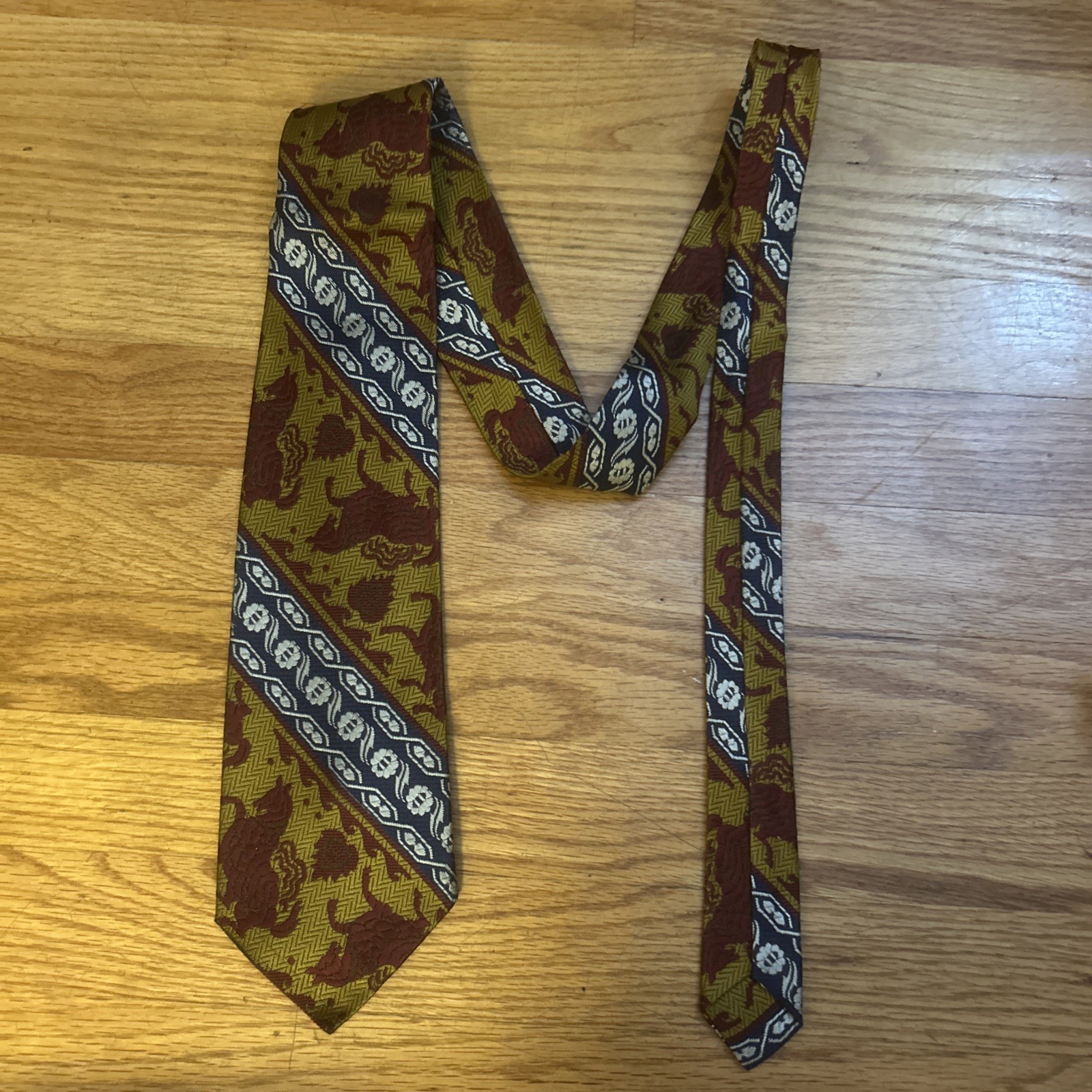 Scott Ties Ltd. New York Vintage Men’s Neck Tie Horses