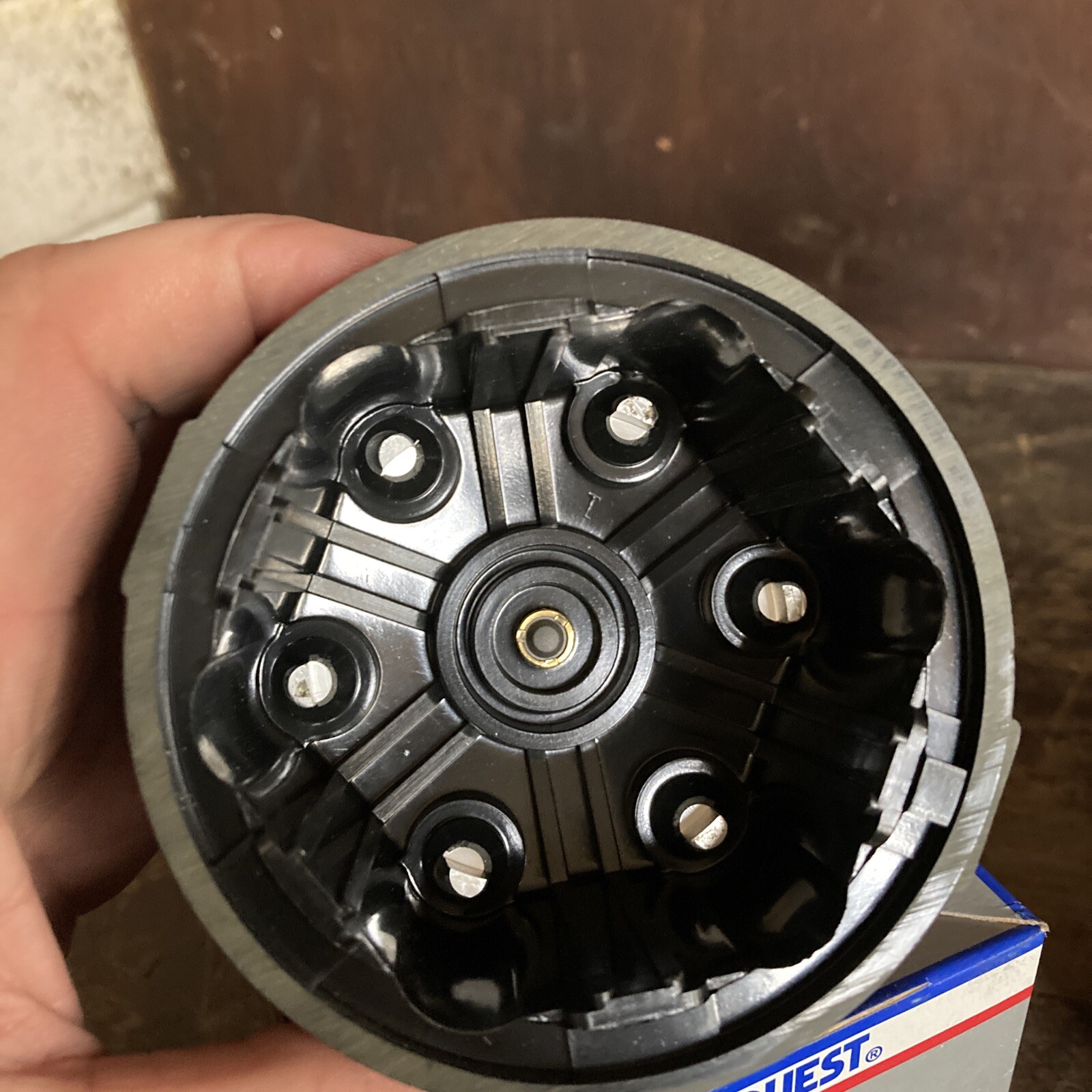 NOS Carquest Distributor Cap DR-428