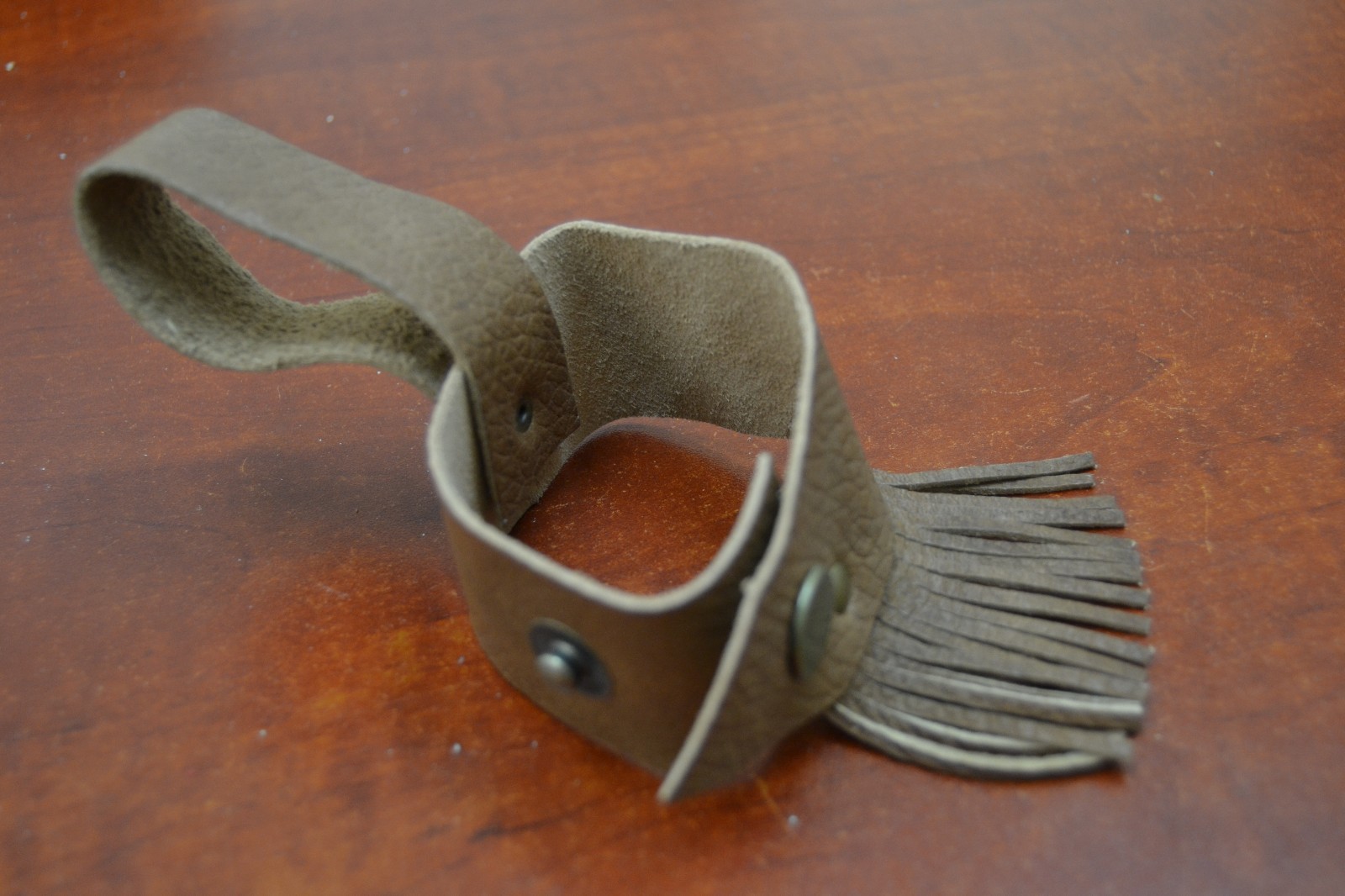 CUSTOM MADE DRINK BEER BOTTLE BROWN LEATHER HOLSTER HOLDER BELT #T-575