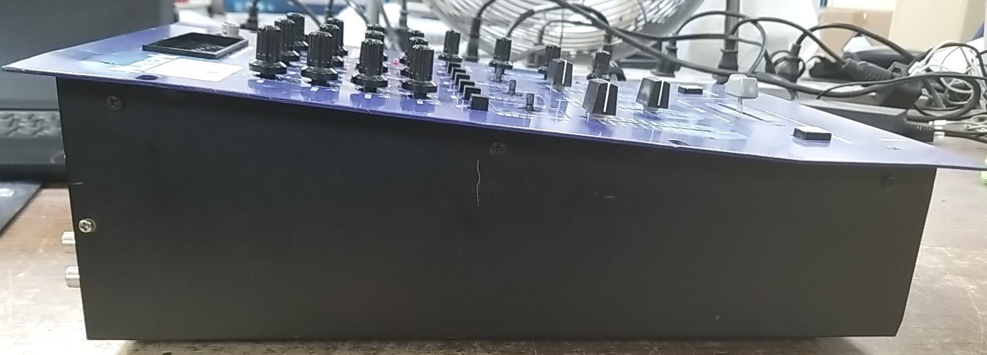 NUMARK DM 2002X Pro Master Mix DJ Mixer 3 Channels. *READ⬇️*