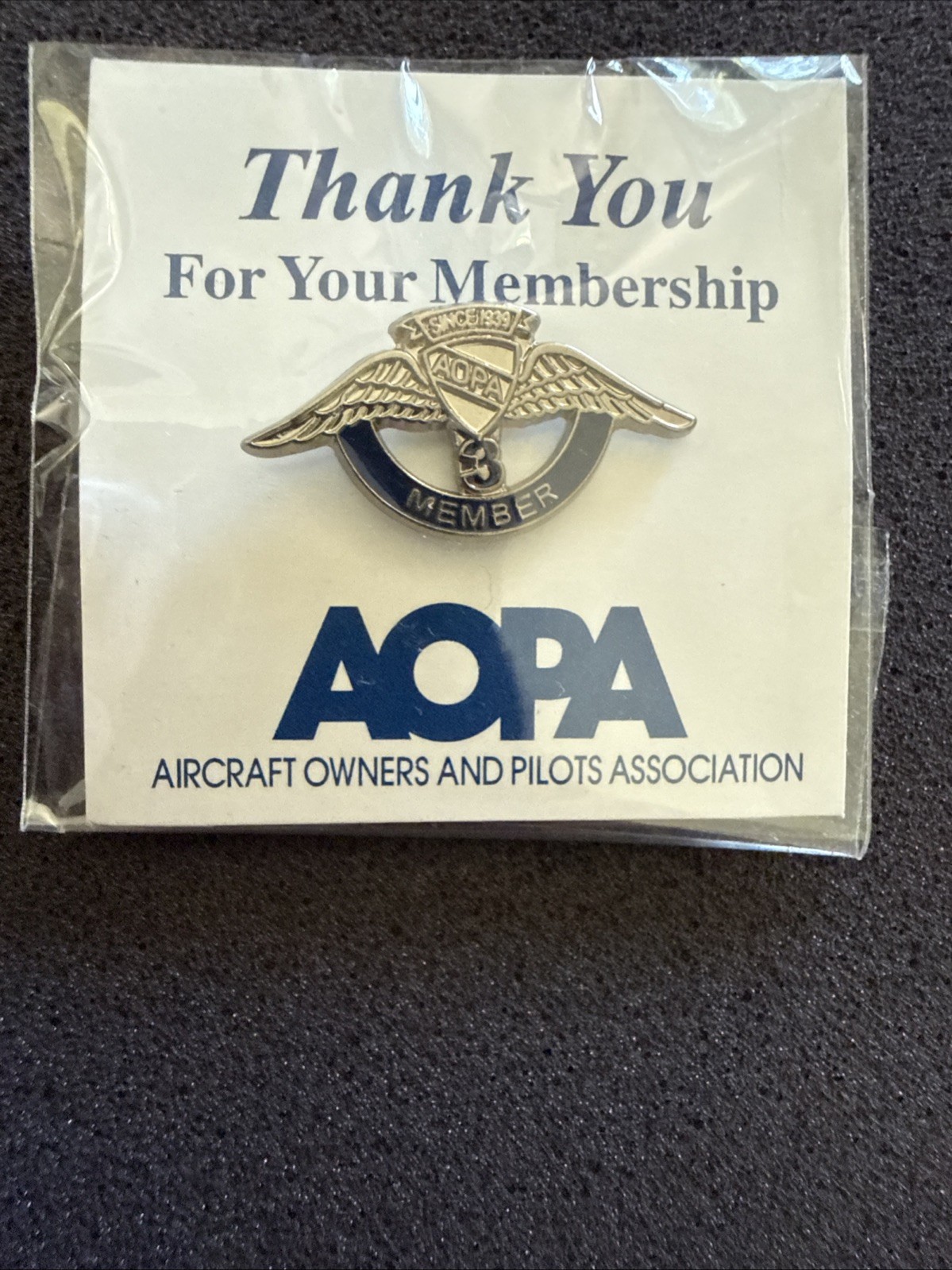 AOPA 3 Year Membership Pin. Brand New. Never Opened.