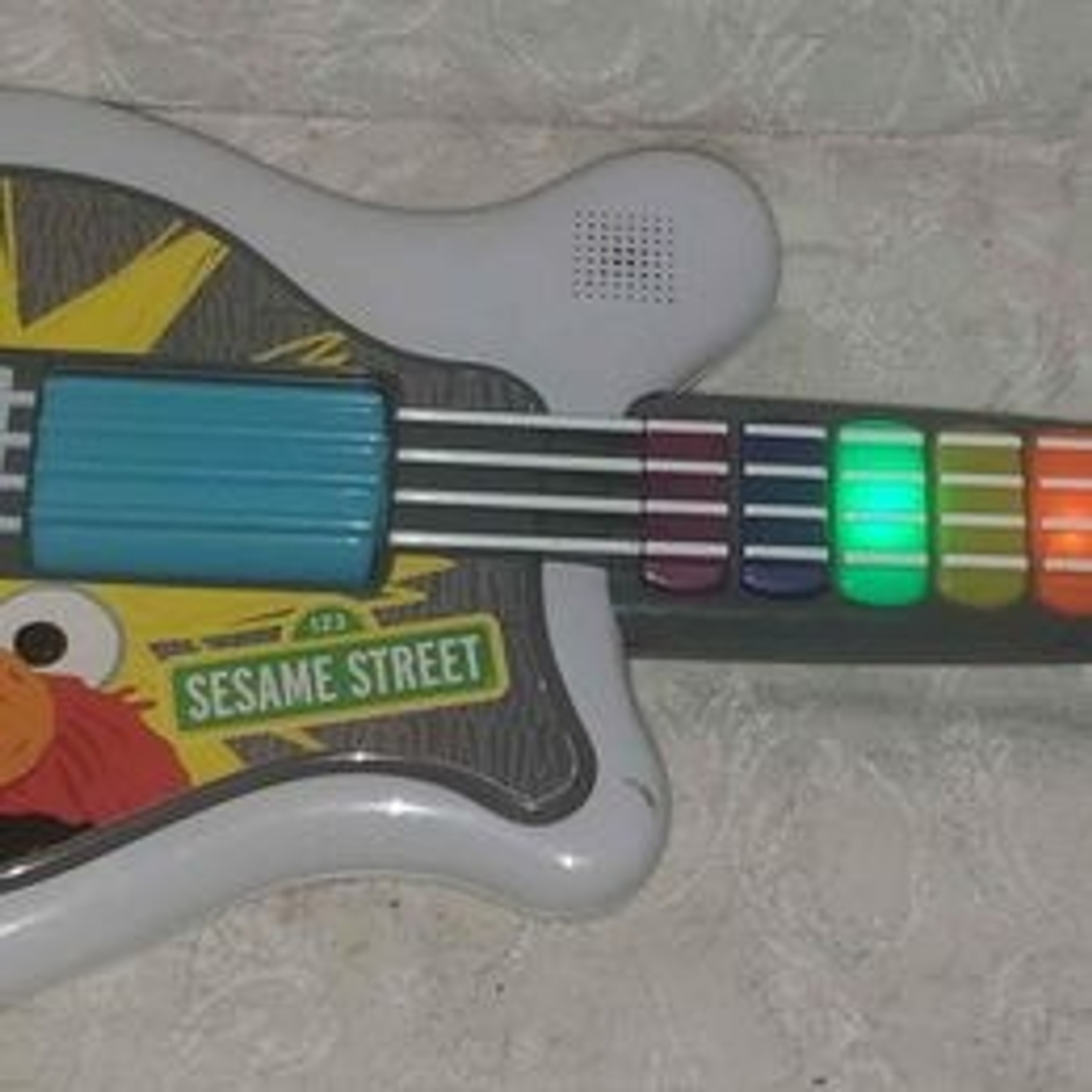 Sesame Street Elmo Let's Rock Guitar Lights Music Toddler Toy 2010 Hasbro White