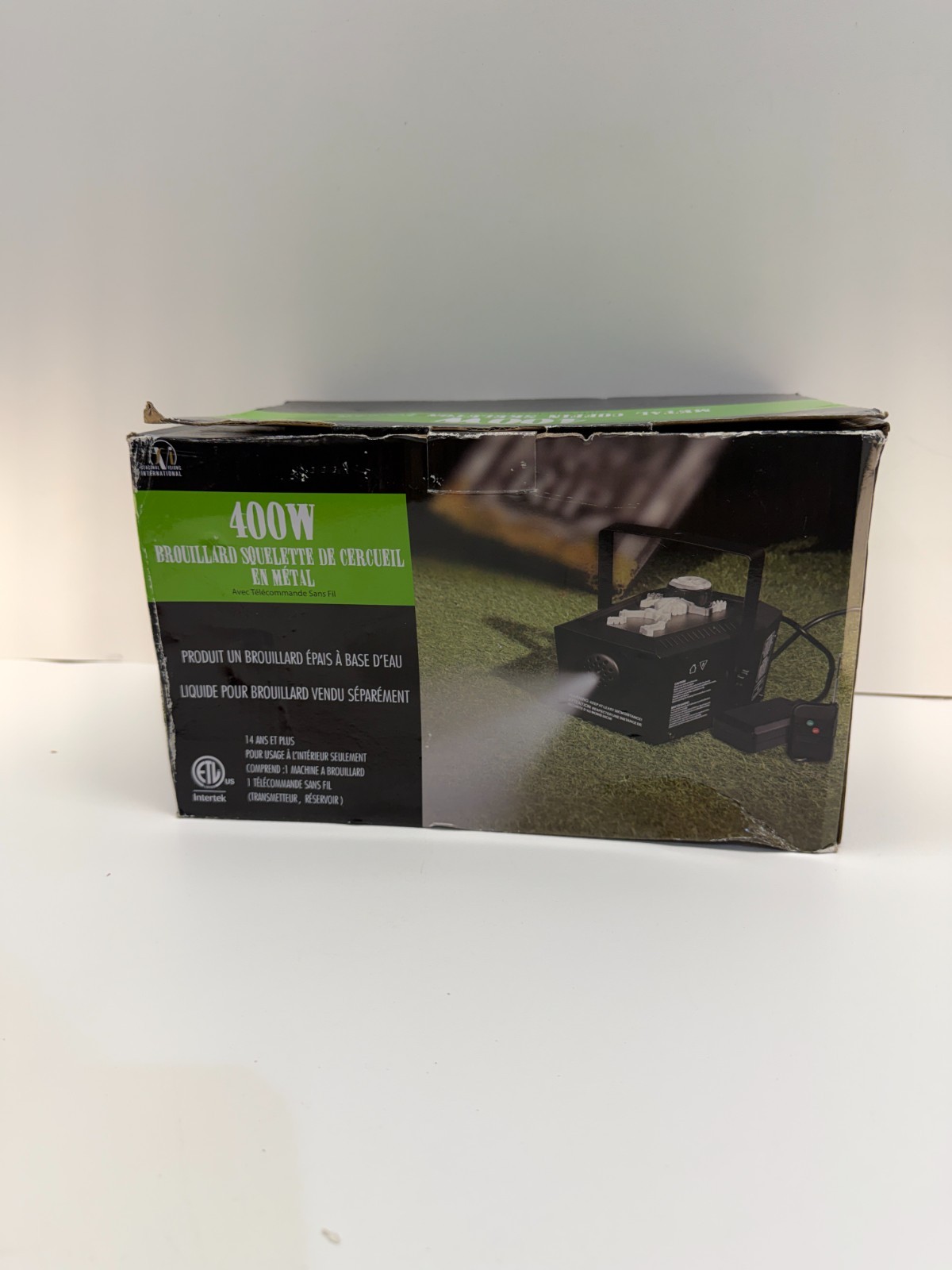 Seasonal Visions 400W Metal Coffin Skeleton Fogger Machine Halloween Prop Boxed