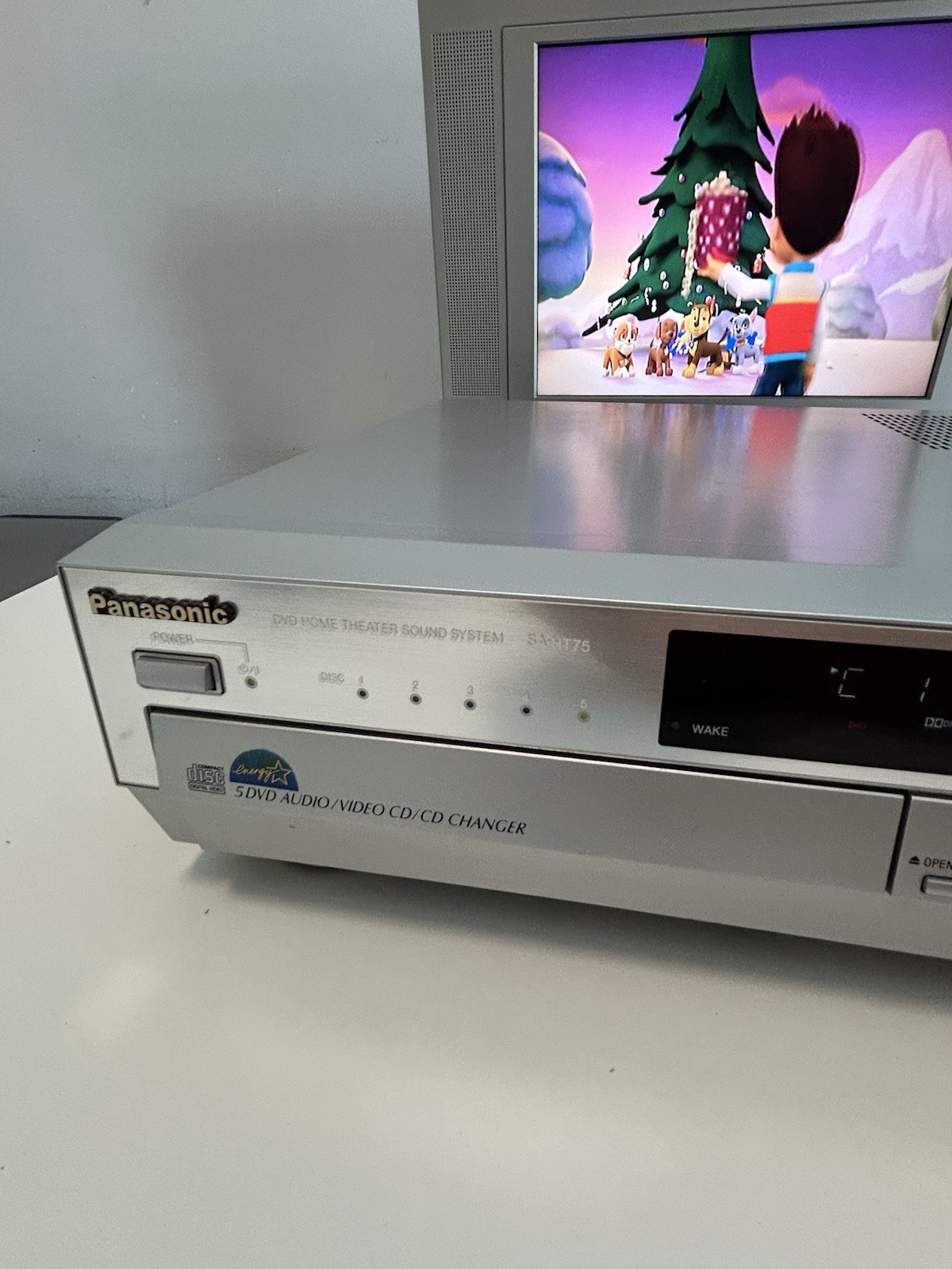 Panasonic SA-HT75 Wired Home Theater System - CD/DVD Base Only