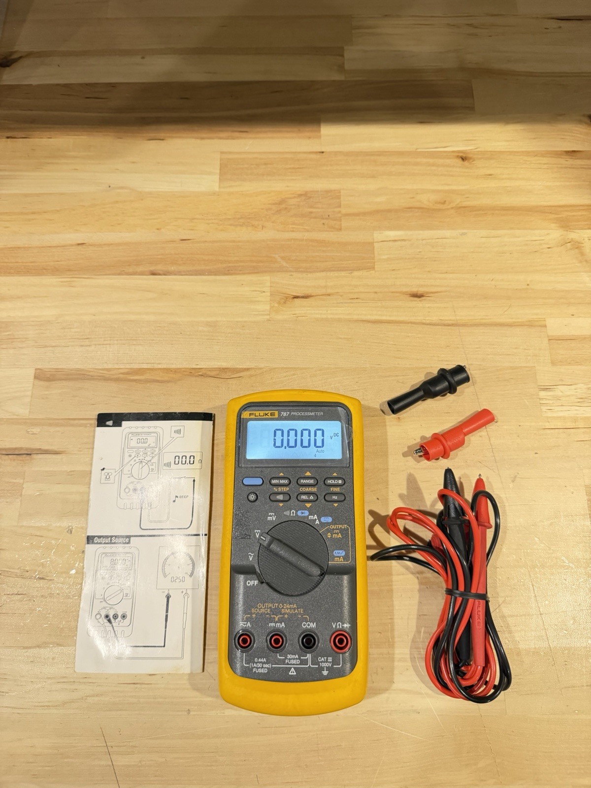 FLUKE 787 PROCESSMETER SHIPS FAST - FREE SHIPPING