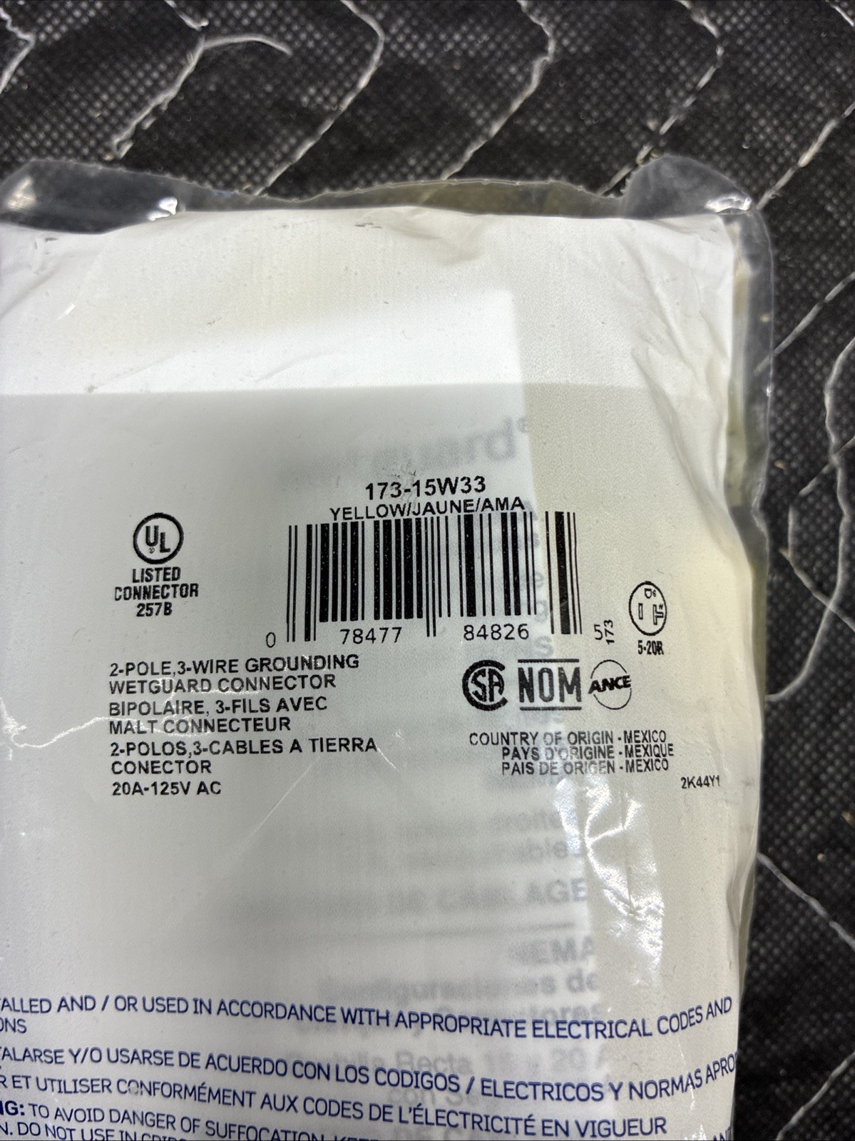 Leviton 173-15W33 Watertight Plug 5-20R