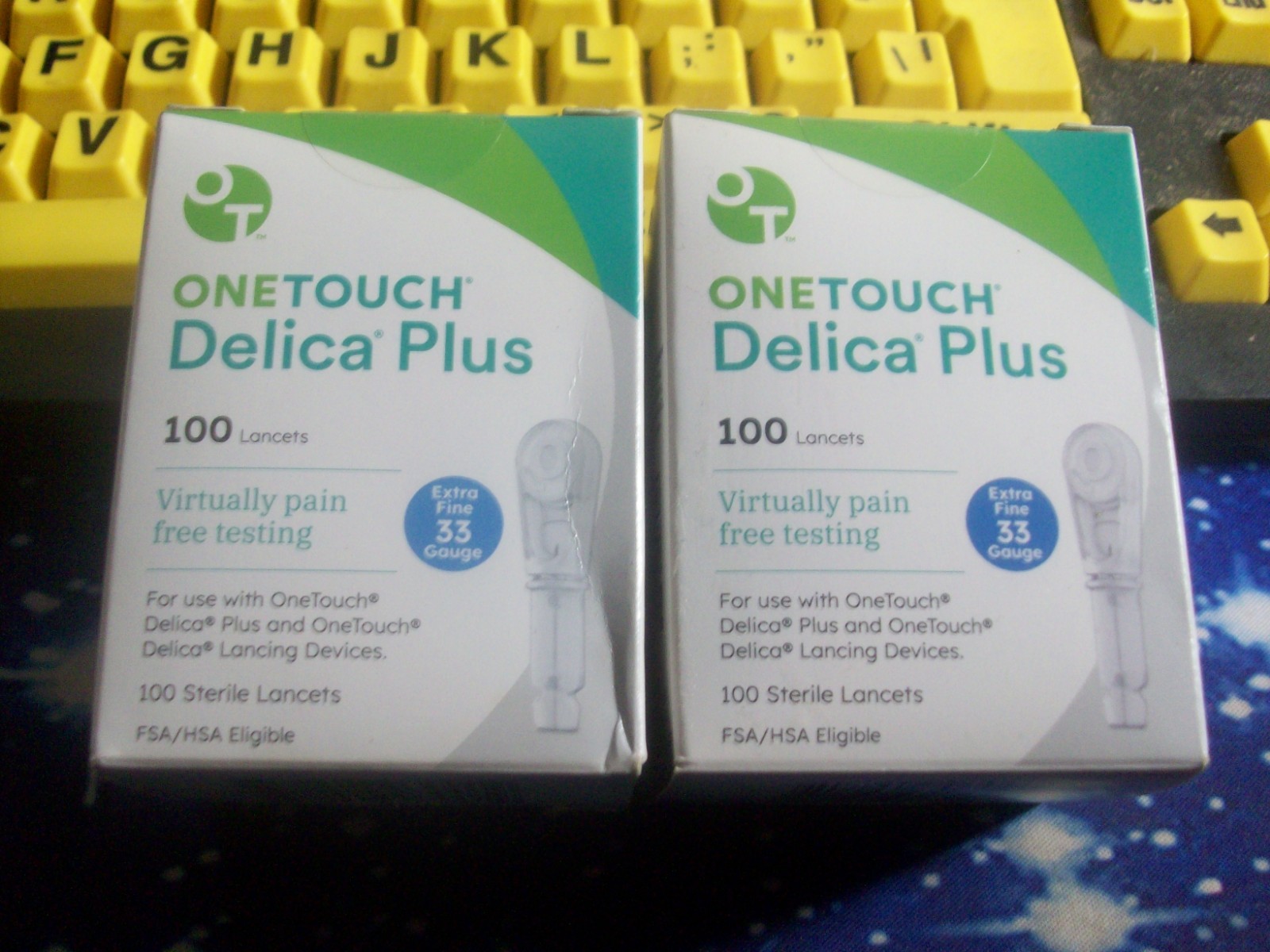 200 ONETOUCH DELICA PLUS LANCETS 33g, 2 X 100, EXP 5 & 6-28, GOOD SEALED BOXES