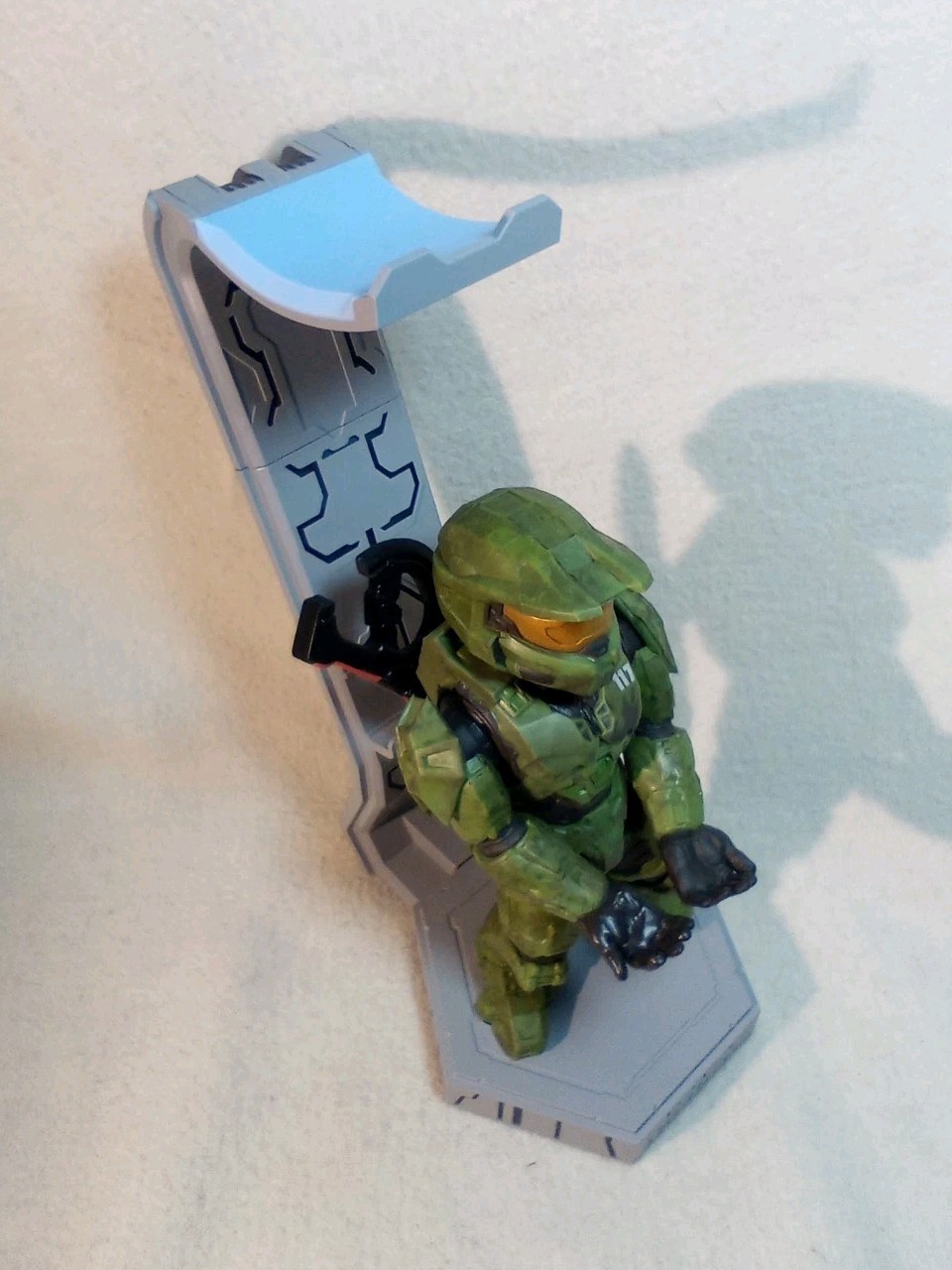 EXG Pro Halo Infinite Master Chief Controller Stand LED Light Xbox PlayStation