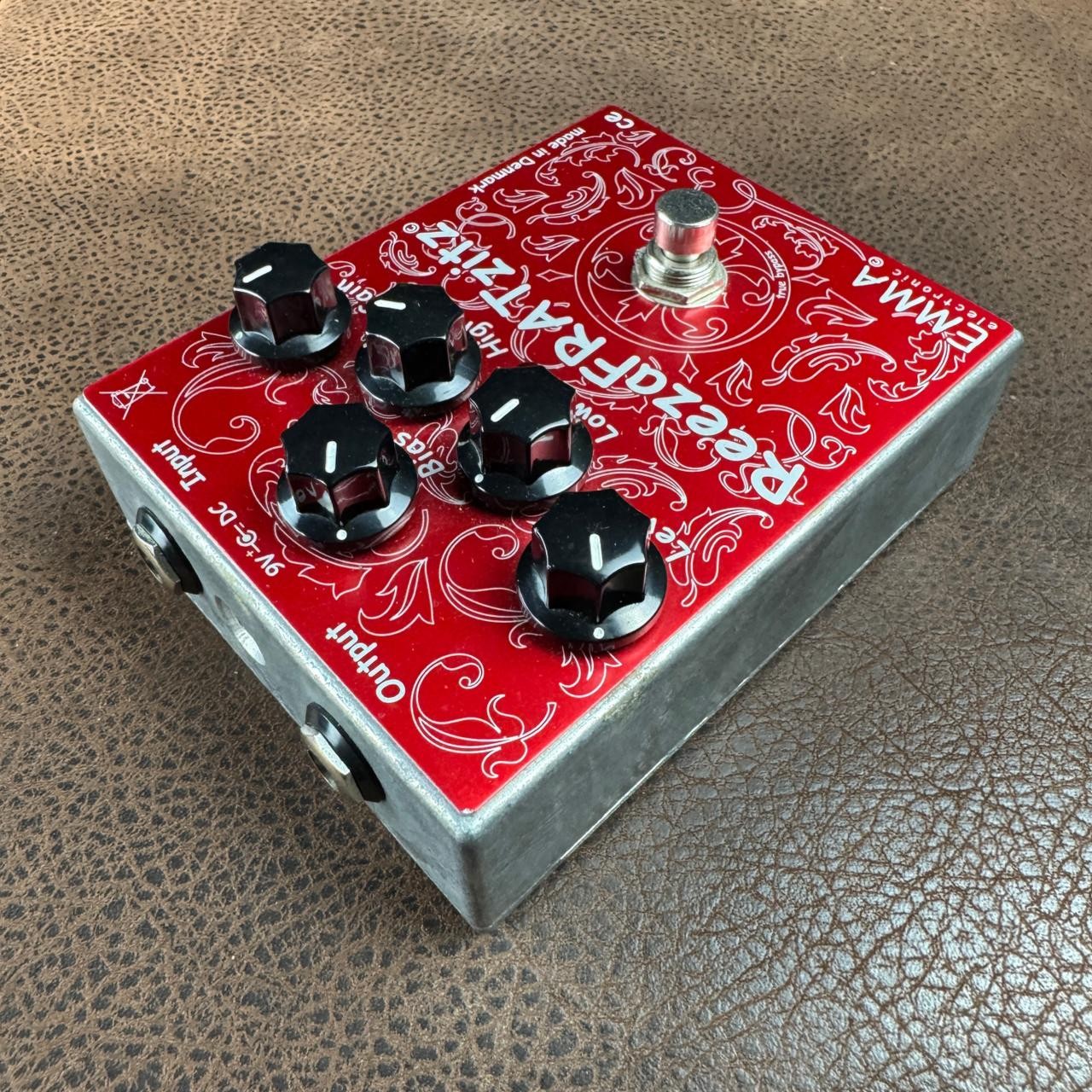 Emma Reeza Frat Zitz II Overdrive Distortion - Denmark