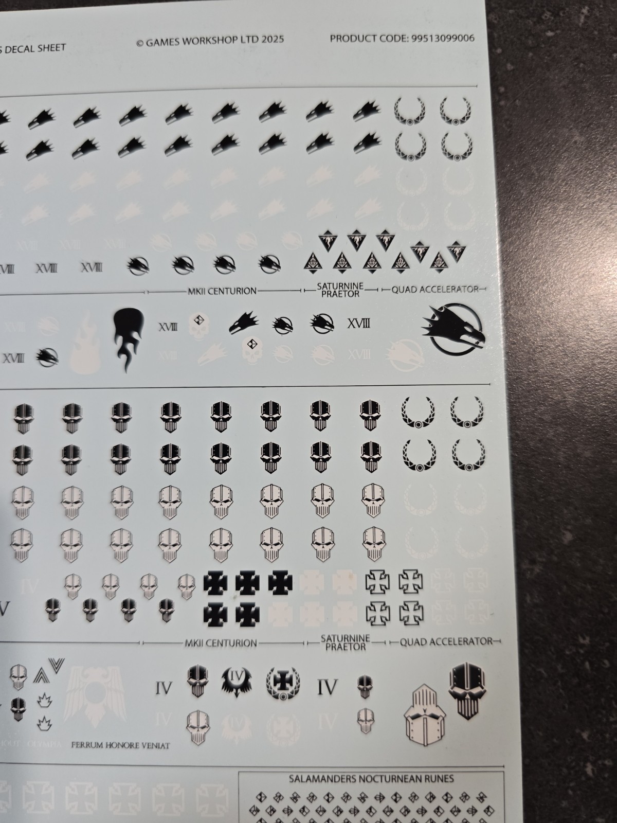 Warhammer Horus Heresy Salamanders & Iron Warriors transfer sheet/decals