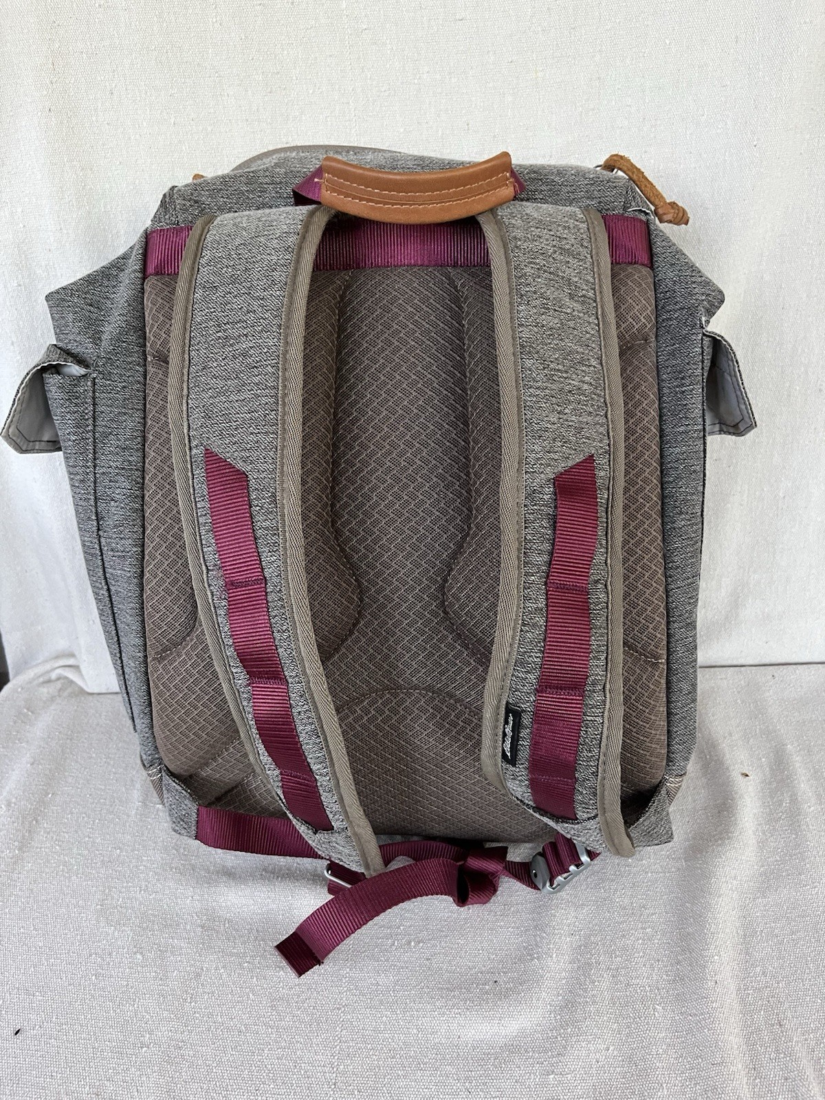 Eddie Bauer Bygone 25L Front Load Backpack READ