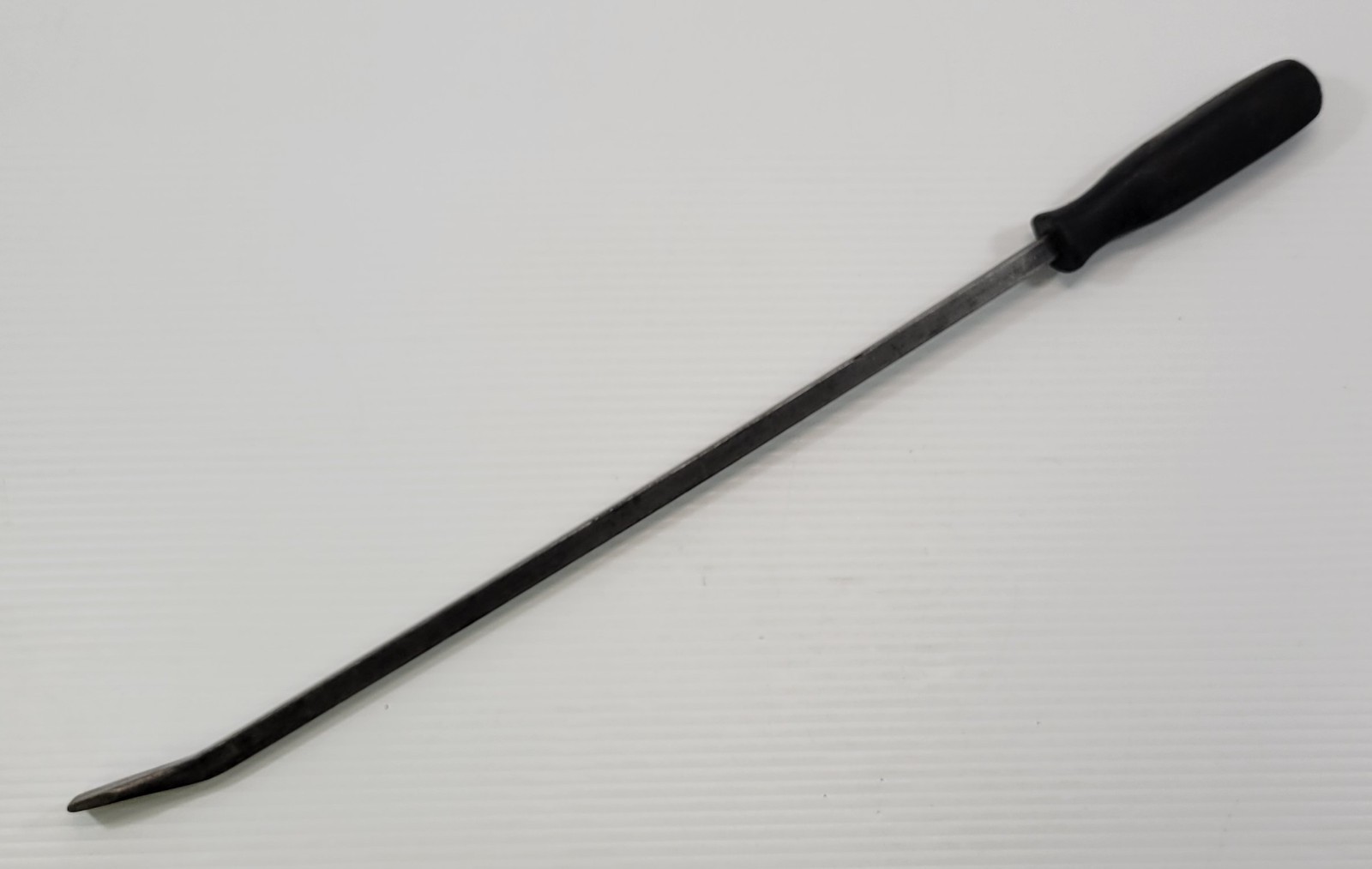 *J) Vintage 24" Pry Bar Mechanic Auto Shop Hand Tool
