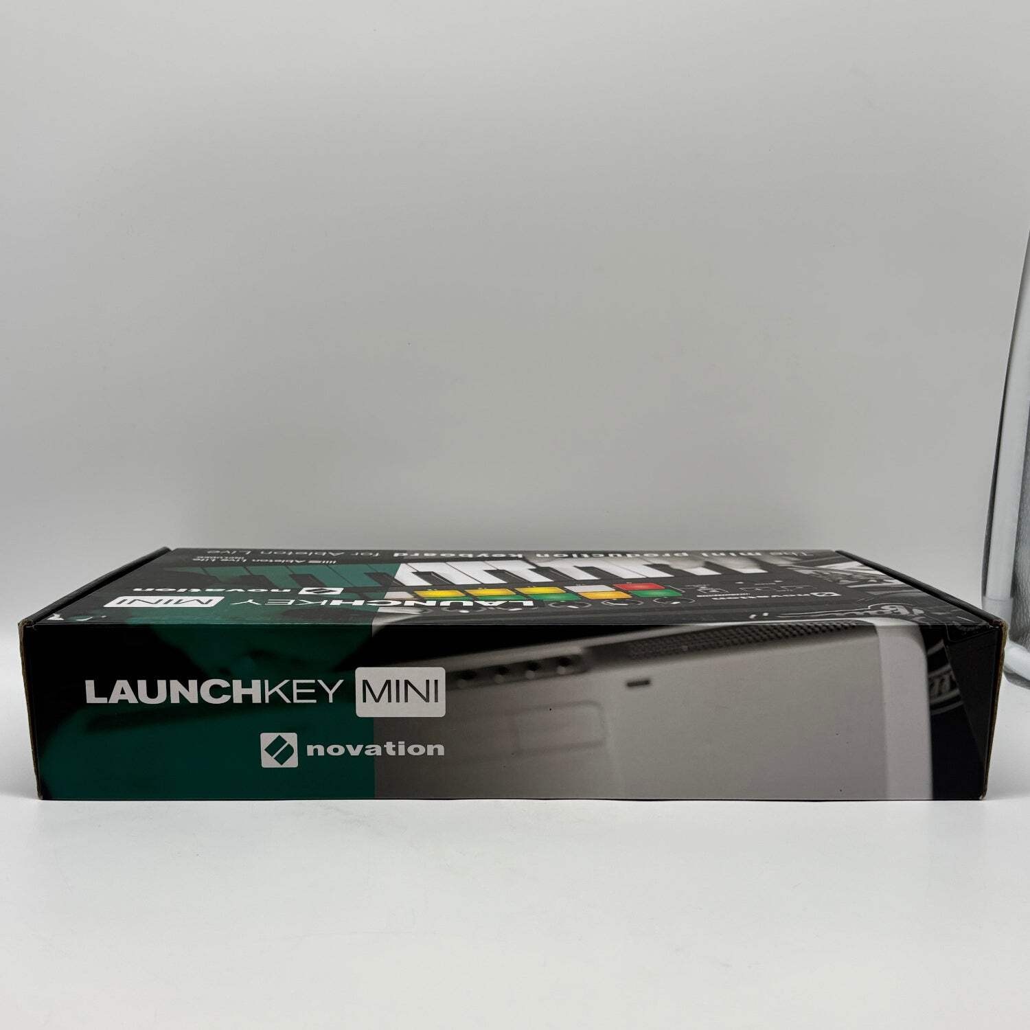 Novation Launchkey MINI MK2 Keyboard Controller NOVLKMIN2