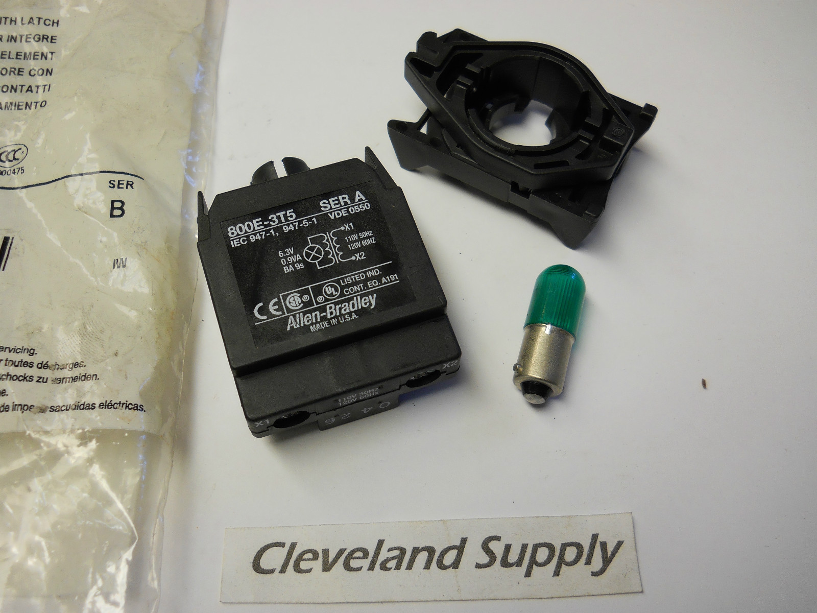 ALLEN BRADLEY 800E-3TL5G TRANSFORMER MODULE WITH LATCH NOS CONDITION IN PACKAGE