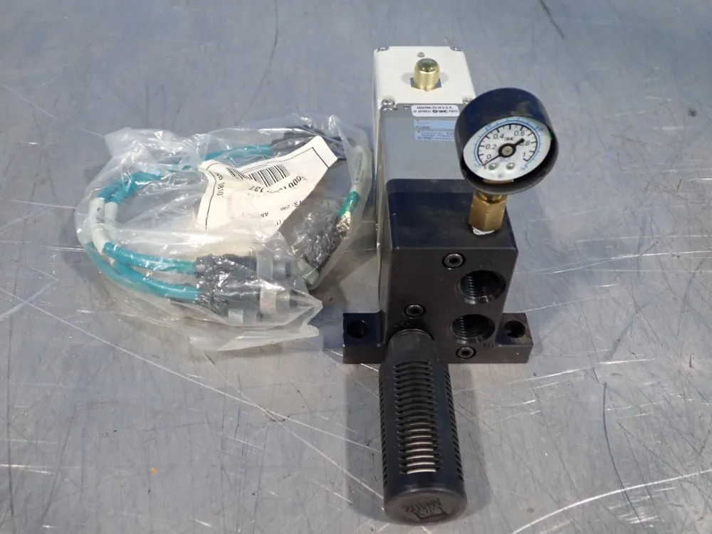 SMC PNEUMATIC REGULATOR UIUSP-02055