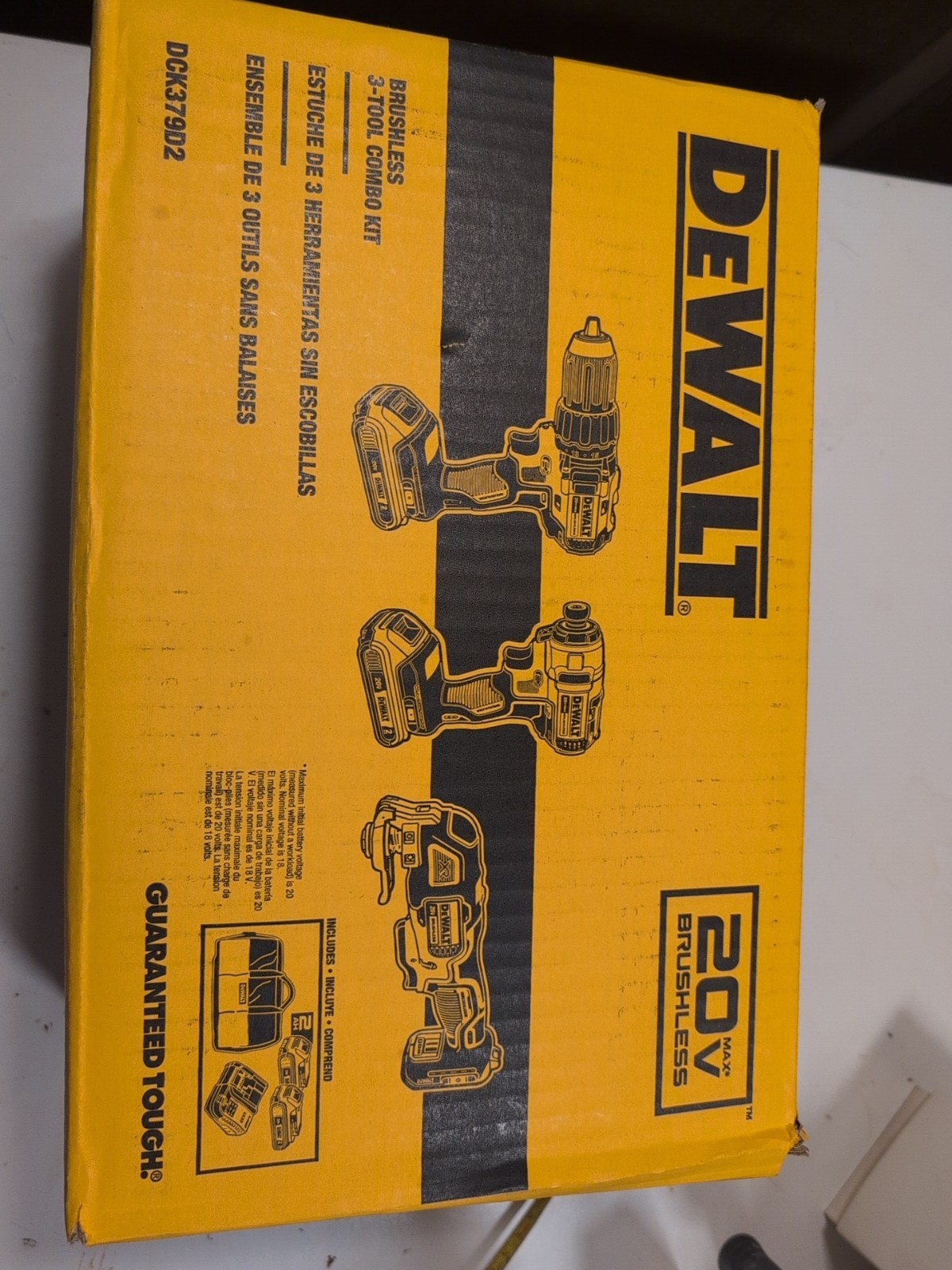 New - DEWALT 20V MAX Brushless Cordless 3 Tool Combo Kit DCK379D2