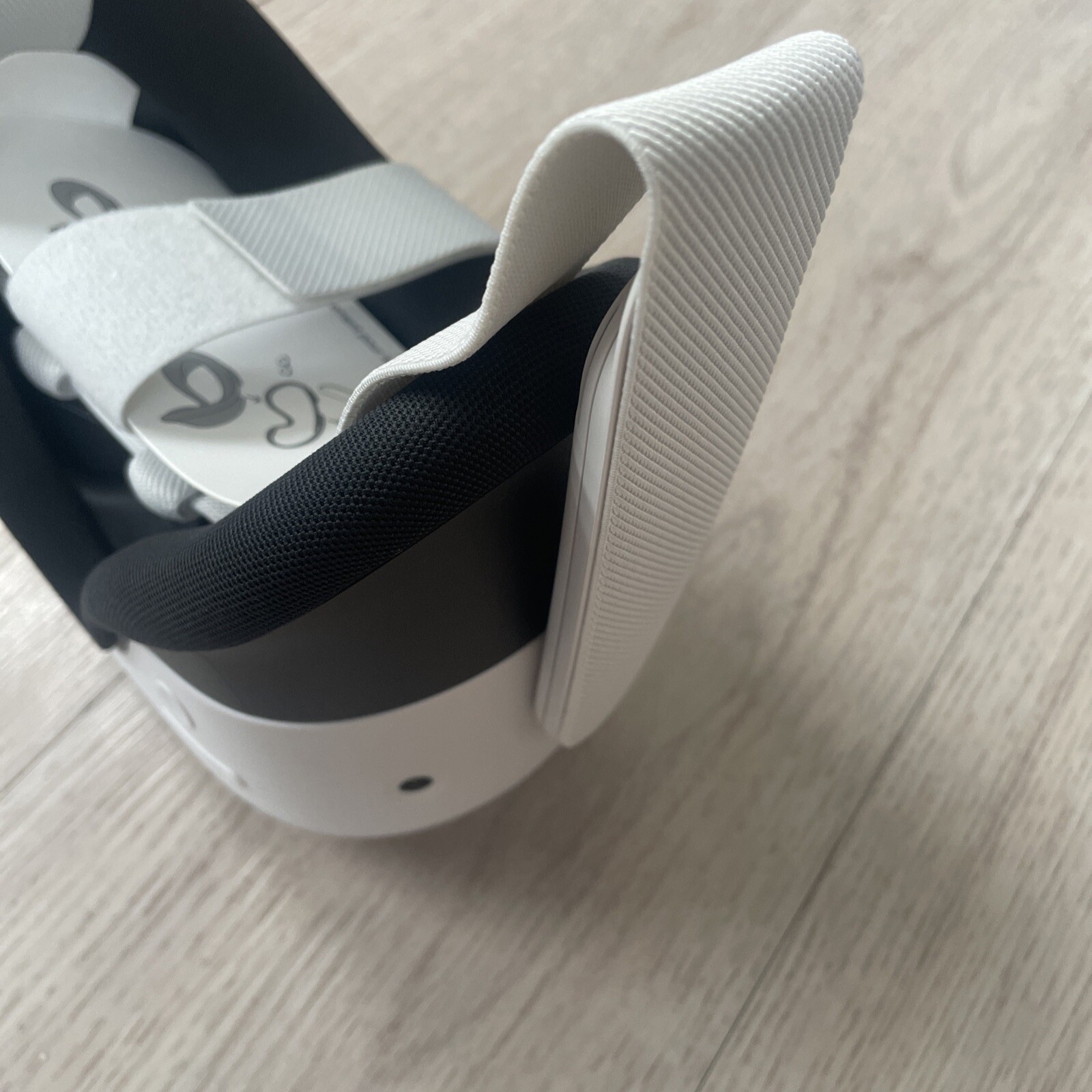 NEW Meta Quest 3S HEADSET ONLY - 128GB - No Controllers