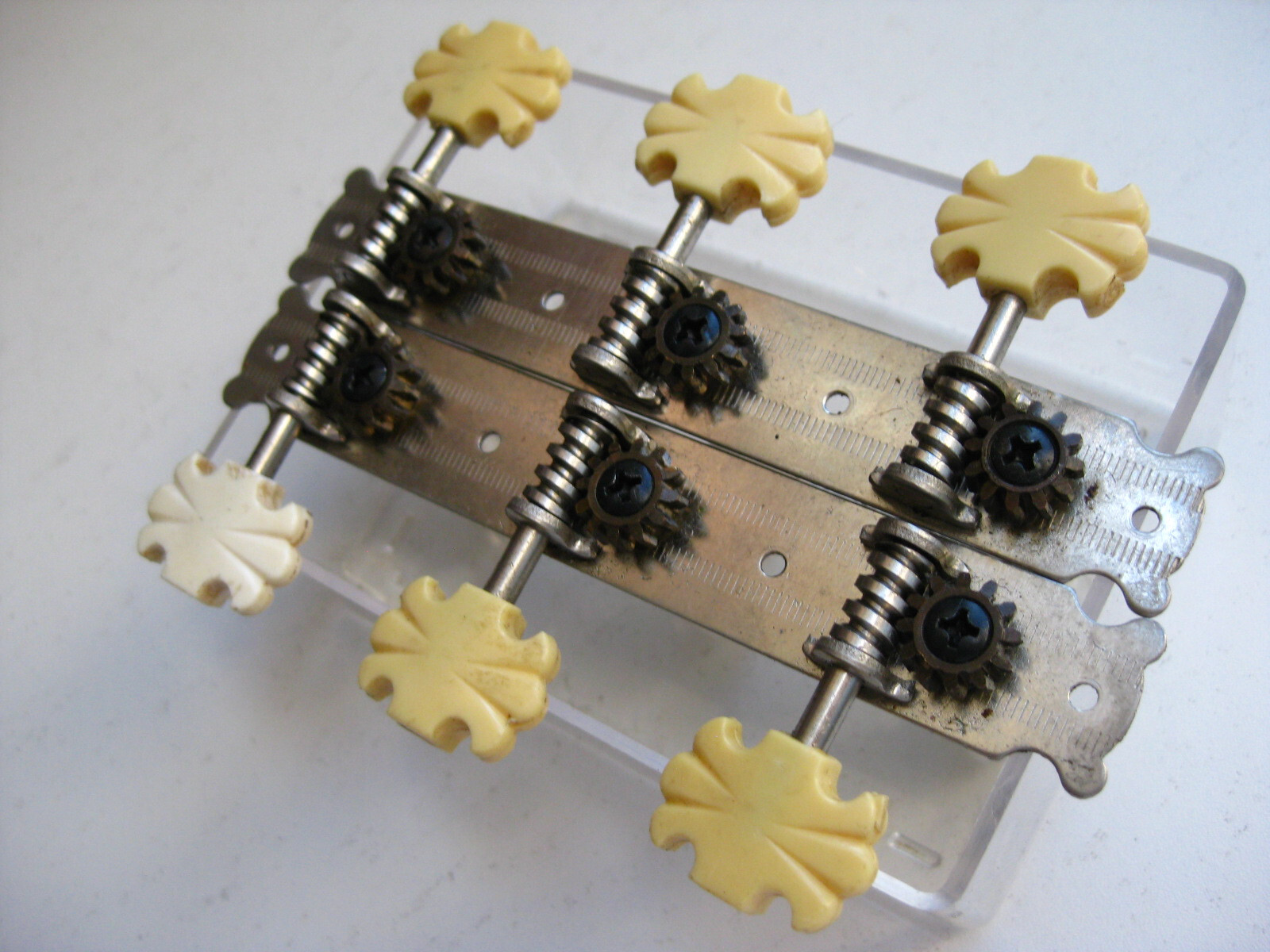 Vintage Kay Ibanez DeAngelico Goya Classic Guitar Tuners Set for Project Upgrade
