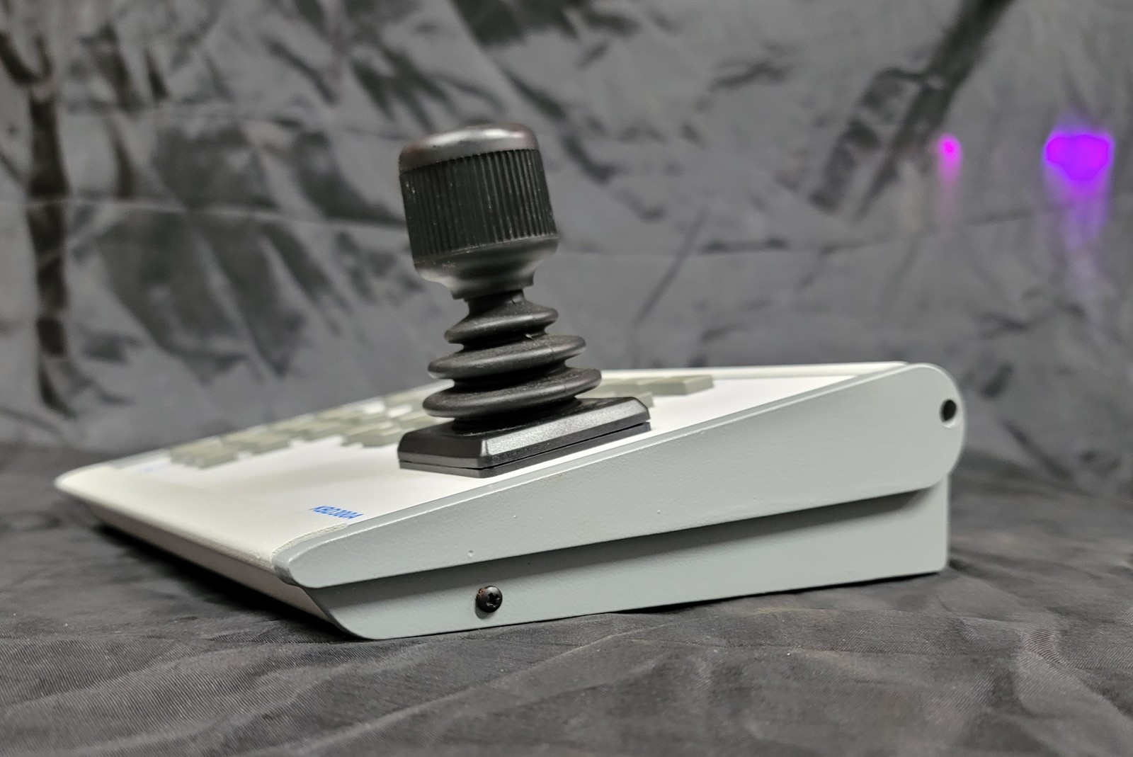 PELCO KBD300A INDUSTRIAL UNIVERSAL CONTROLLER JOYSTICK PTZ KEYBOARD 12V